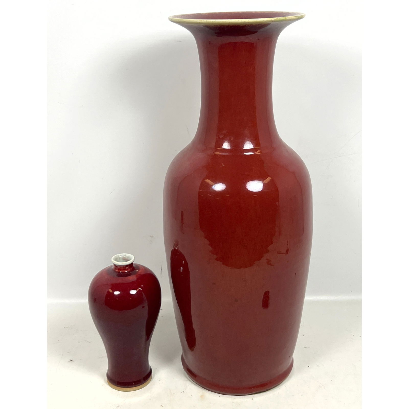 2pcs Chinese porcelain vases. Sang-de-boeu (1 of 13)