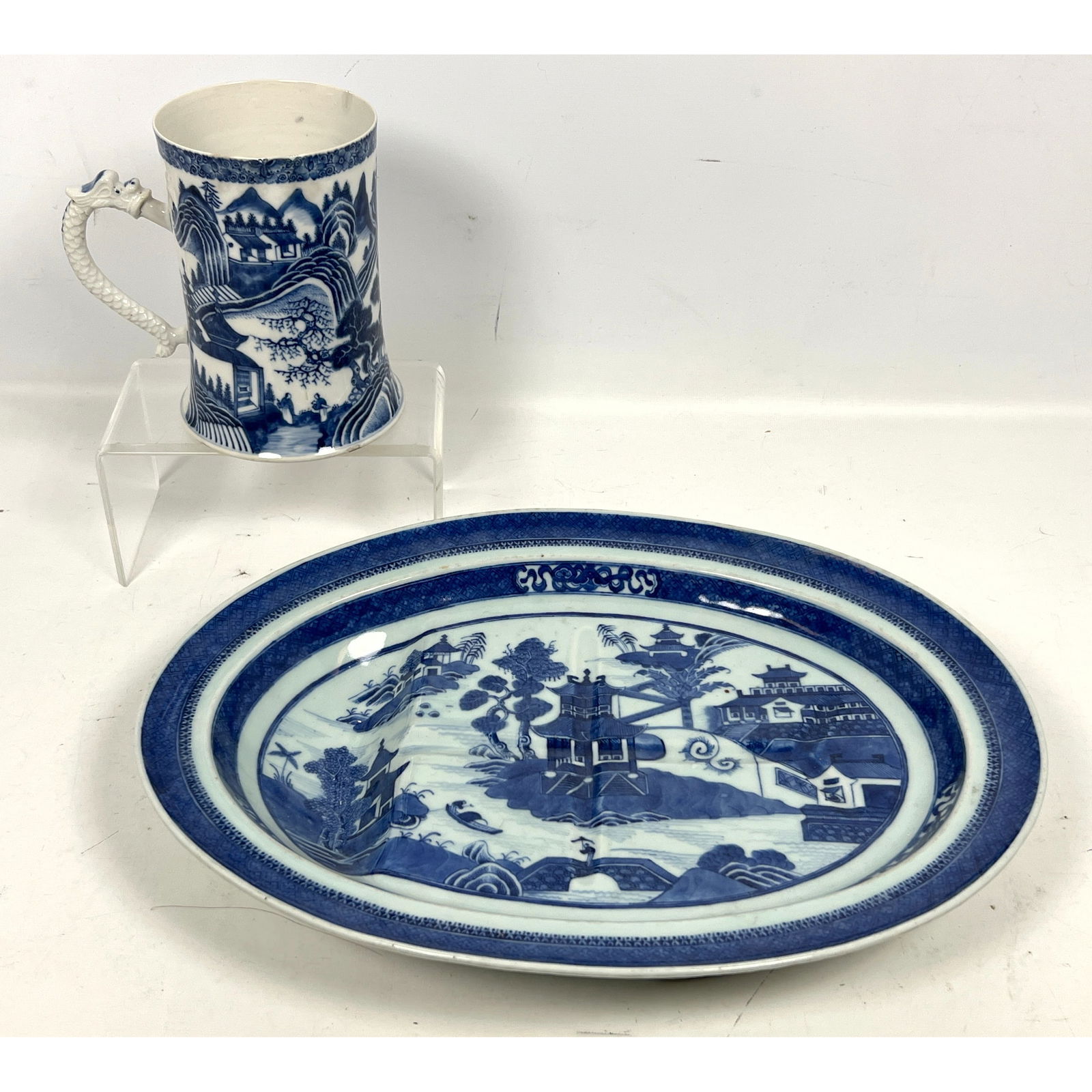 2pcs Chinese Export blue and white ceramic ware.  Mug and Meat Platter. (1 of 17)