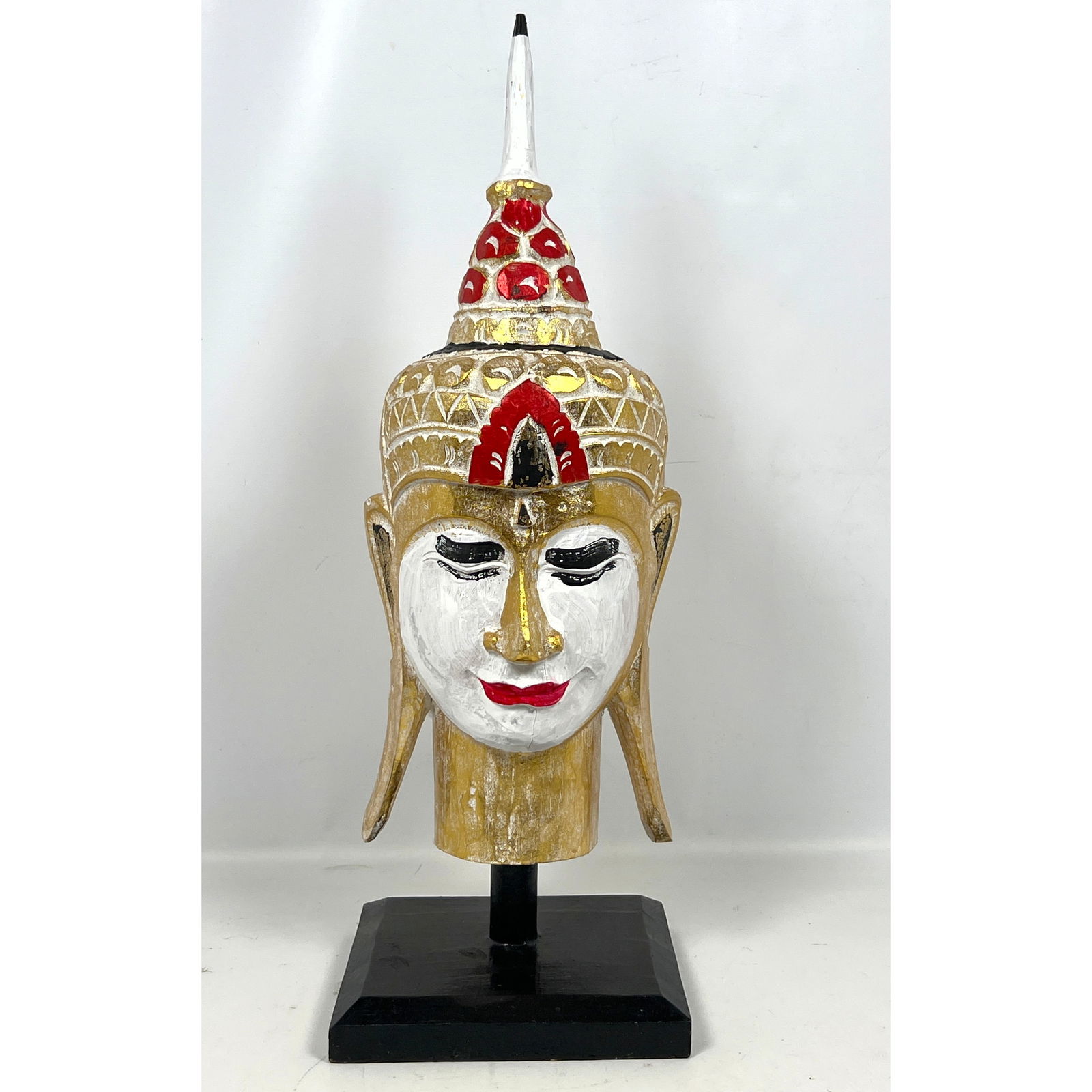 Carved and Painted Wood Asian Face Bust. Likely Indonesian or Thai.: Carved and Painted Wood Asian Face Bust. Likely Indonesian or Thai. Dimensions: Height: 23.5 inches, Width: 8 inches, Depth: 8 inches. --- - We offer curbside delivery for most items to NYC, Manhattan