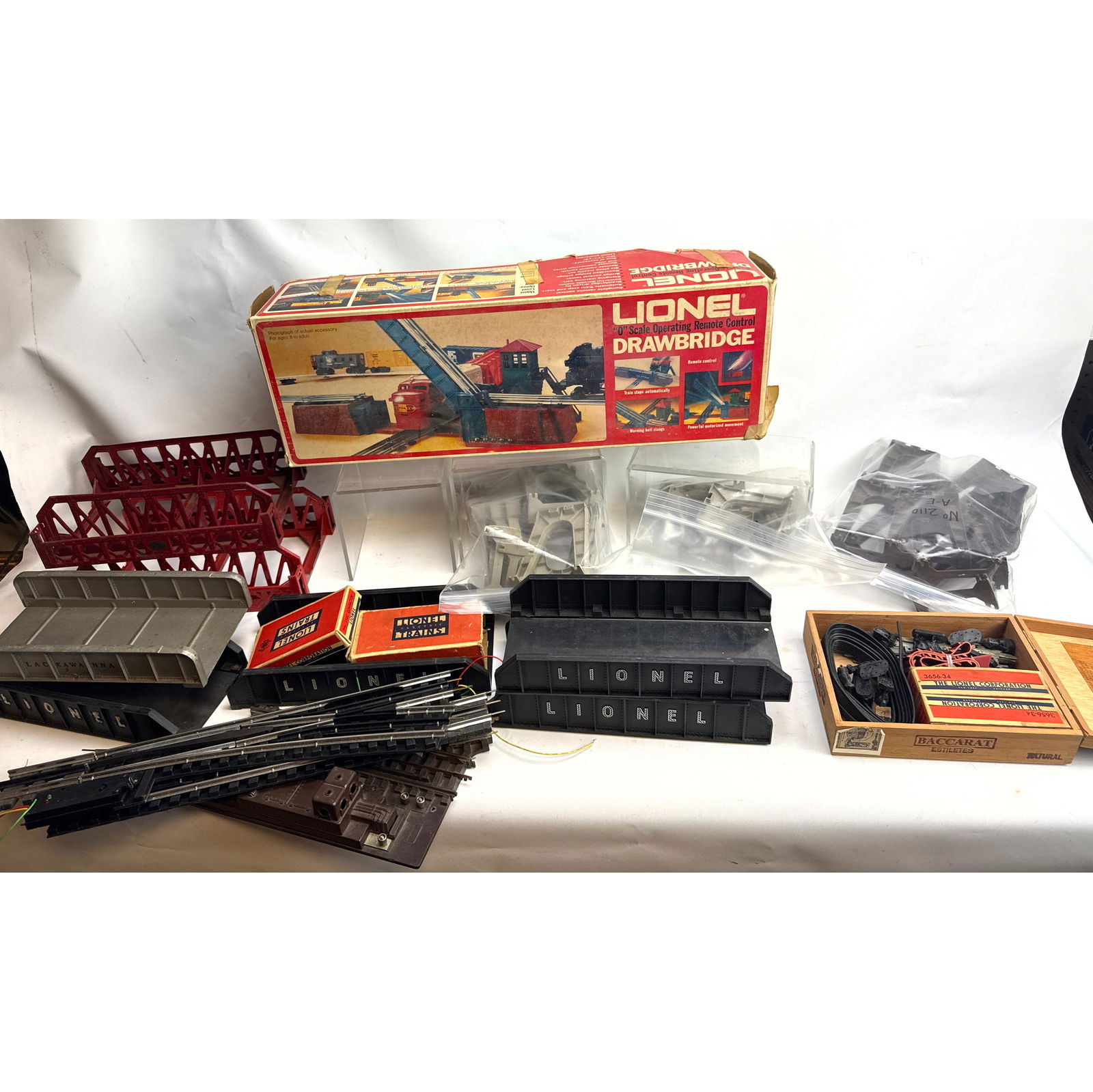 Collection of  Lionel model train bridges and components Operating Remote Control Drawbridge, identi (1 of 13)