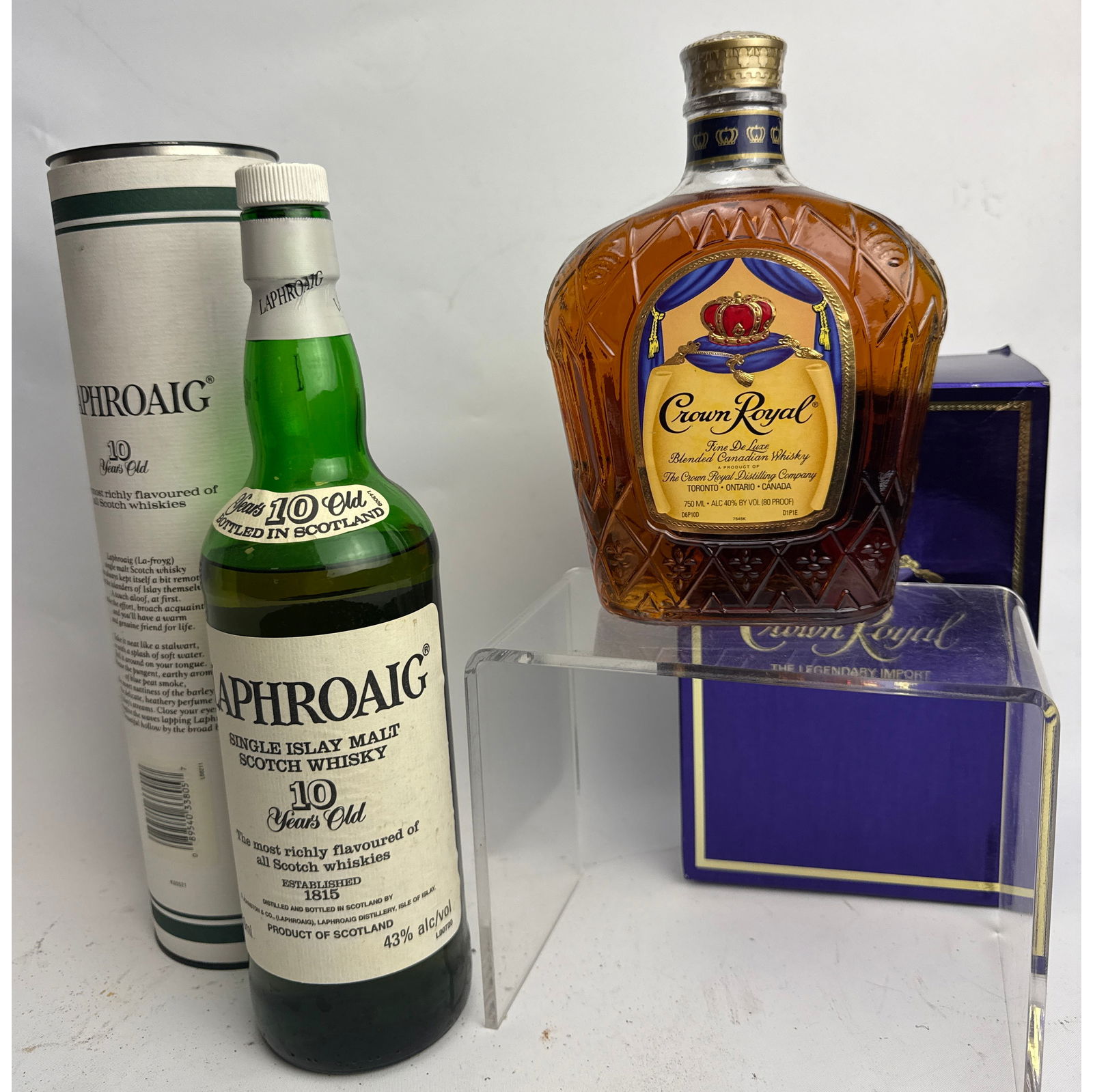 1960 Gibson Olympic 16 Year Old Canadian Whisky