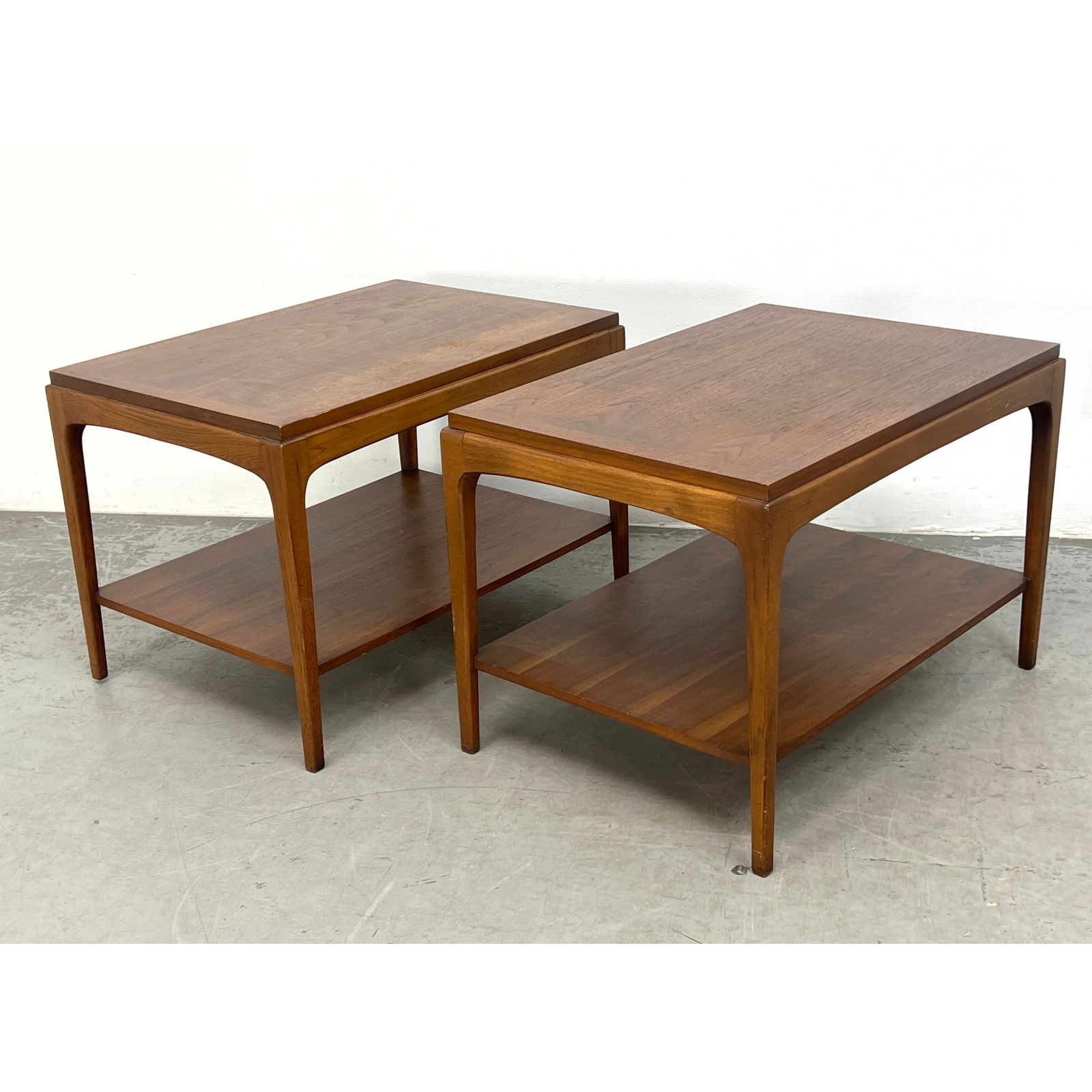 Pr LANE American Modern Walnut Side Table. MCM End Tables. Elegant Curved Frames. Two Levels. Marked (1 of 13)