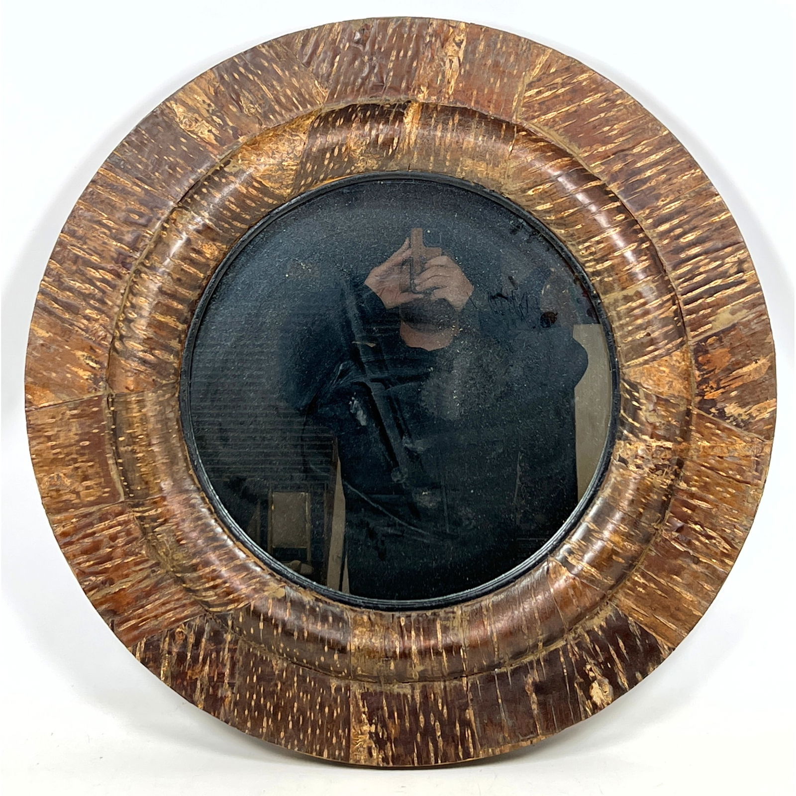 Round Wall Mirror with Coconut style frame.: Round Wall Mirror with Coconut style frame. Dimensions: Height: 32 inches, Width: 32 inches, Depth: 3 inches. --- - We offer curbside delivery for most items to NYC, Manhattan, Close Brooklyn, Hoboken