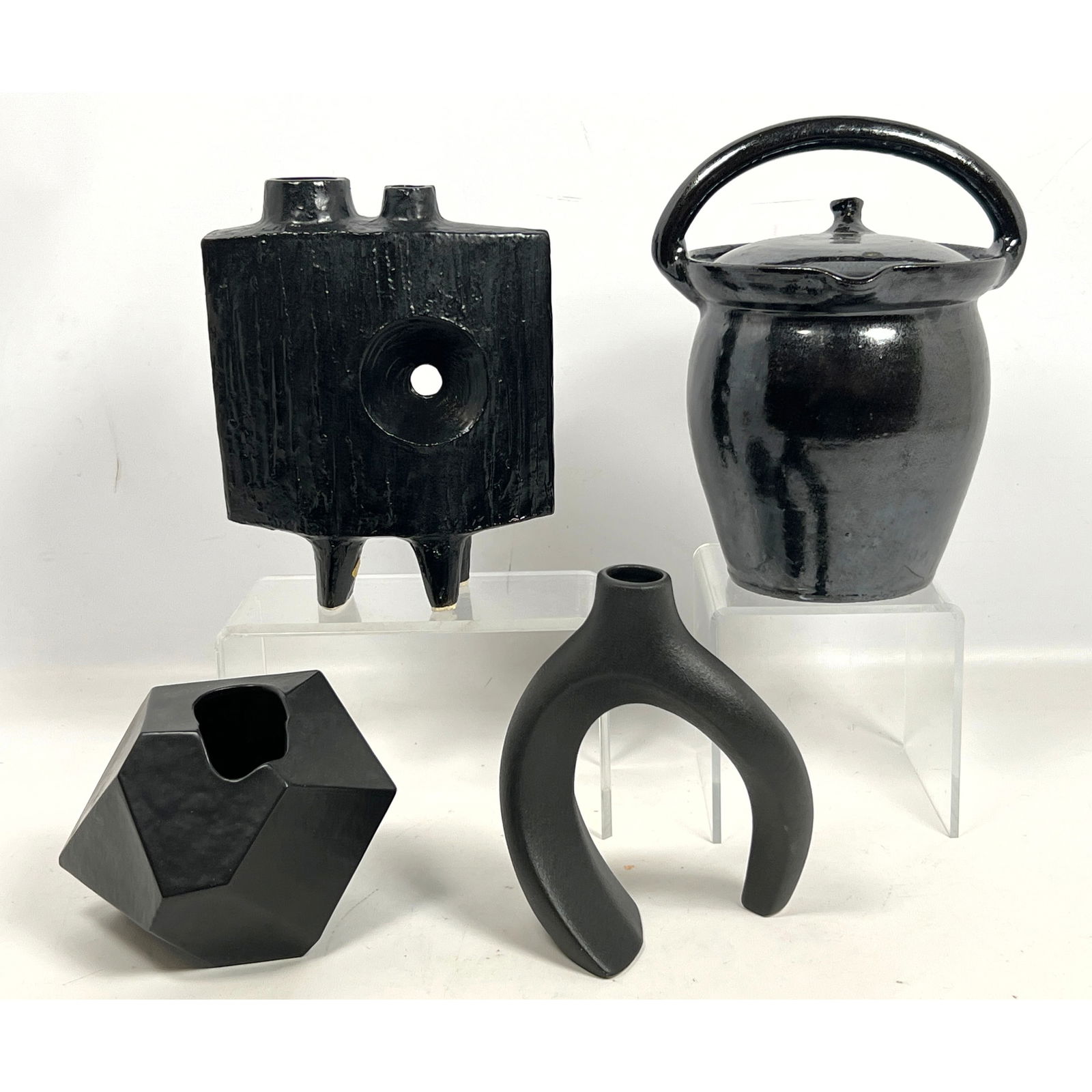 4pcs Vintage Toyo Glazed Ceramic Japanese Ichibana Vases and North Carolina Pottery Lidded Vessel (1 of 17)