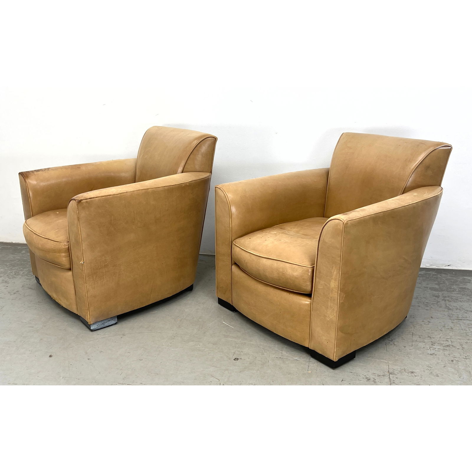 Pair John Hutton Donghia Buckskin Leather 'Noble' Club Lounge Chairs, Labels (1 of 20)