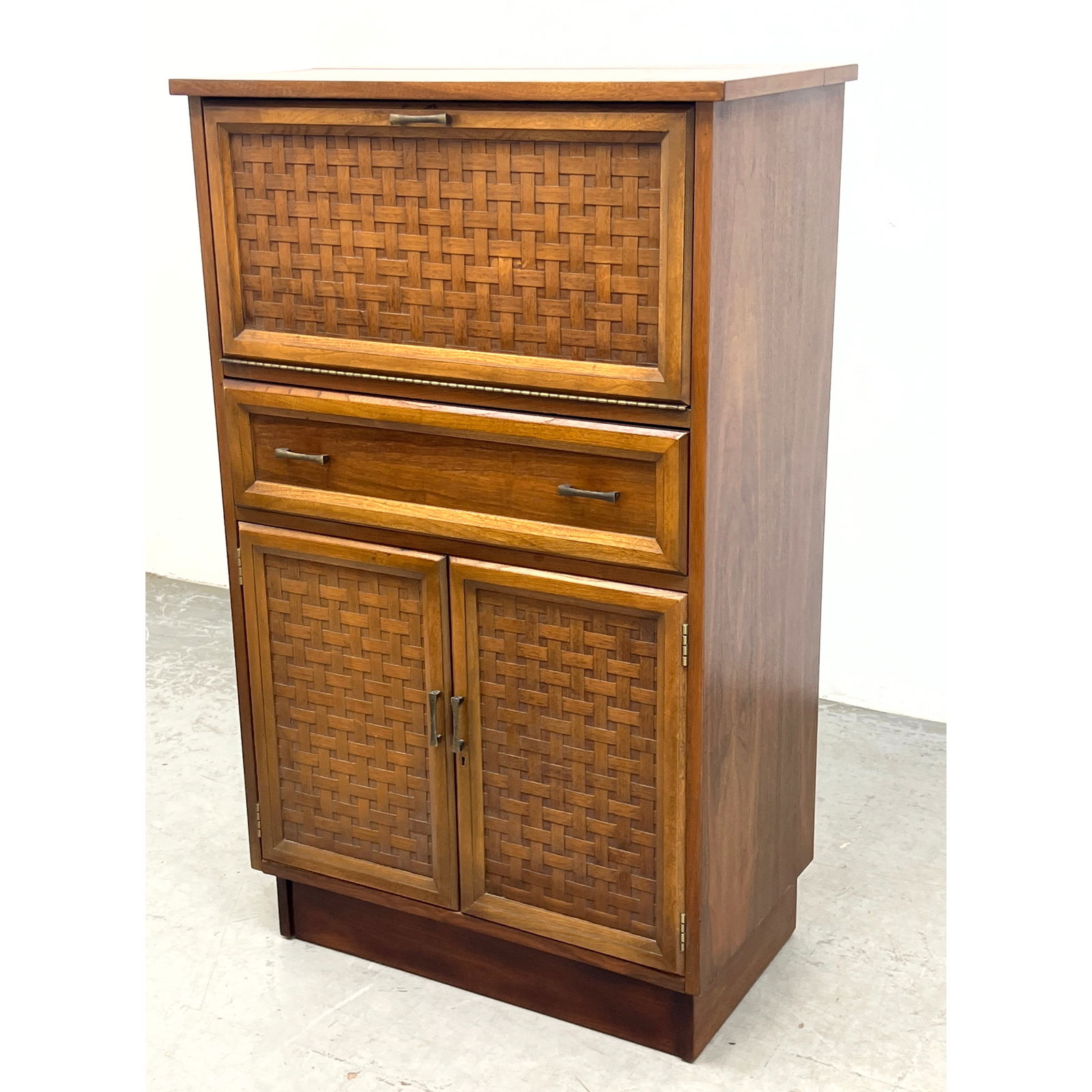 LANE Perception Walnut Tall Bar Cabinet. Two Tone Wood Trim and "Woven" Basket weave Design Doors. D (1 of 8)