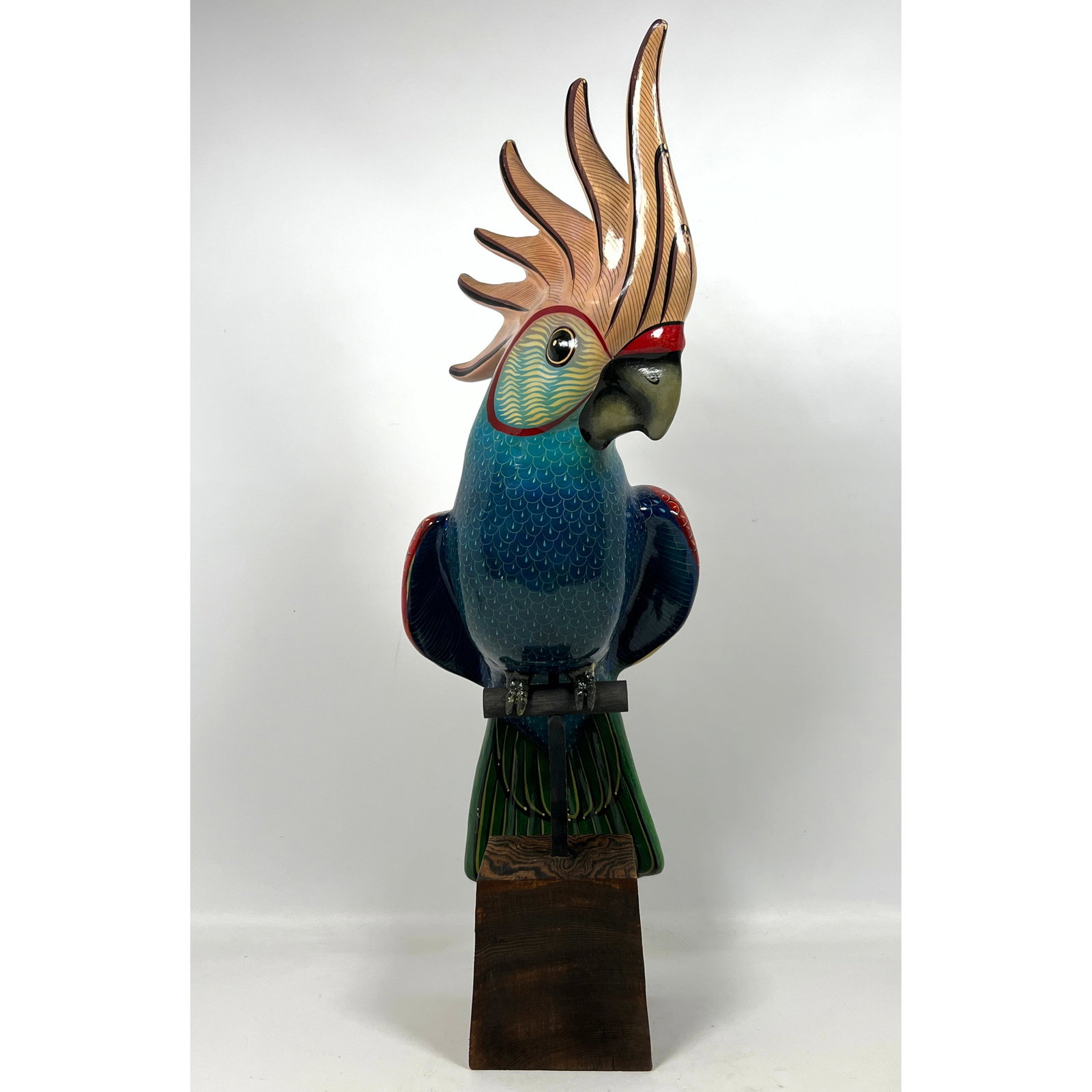 Vintage Bustamante Style Painted Papier-Mache Cockatoo, Mexico. Wood base.: Vintage Bustamante Style Painted Papier-Mache Cockatoo, Mexico. Wood base. Dimensions: Height: 31.5 inches, Width: 10 inches, Depth: 12 inches. --- - We offer curbside delivery for most items to NYC, 
