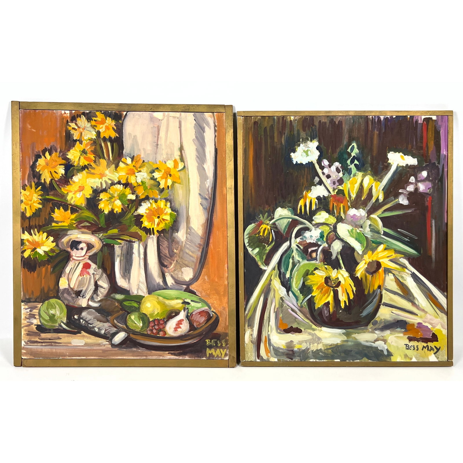 2pcs Bess May Paintings on Canvas. Still Lifes.: 2pcs Bess May Paintings on Canvas. Still Lifes. Dimensions: Height: 25 inches, Width: 21 inches. --- US Packing and Shipping charge: In house shipping available. Will be calculated once destination kn