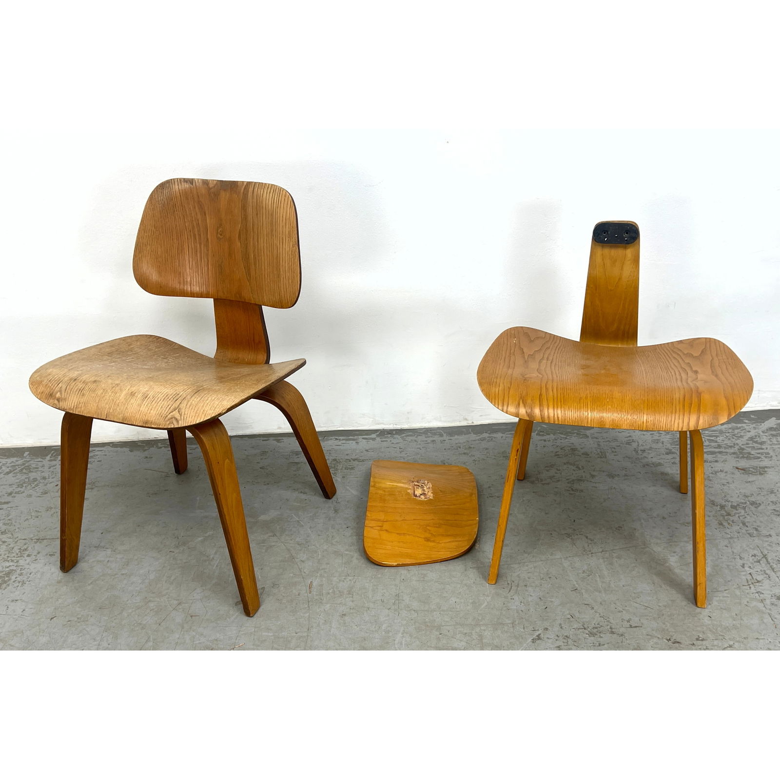 Pair 50s Mid Century Bentwood Eames Evans DCW Project Chairs (1 of 14)