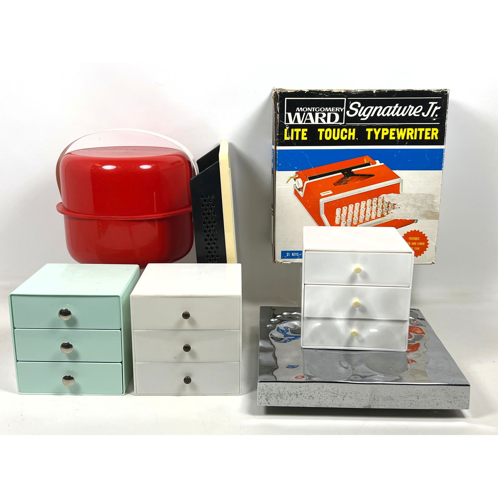 Mid Century Modern Plastic Items. Boxed Typewrite, Ice Bucket, Jewelry boxes, Scale, etc. Rexite Ita: Mid Century Modern Plastic Items. Boxed Typewrite, Ice Bucket, Jewelry boxes, Scale, etc. Rexite Italy. Dimensions: Height: 13 inches, Width: 12.5 inches, Depth: 6 inches. --- US Packing and Shipping