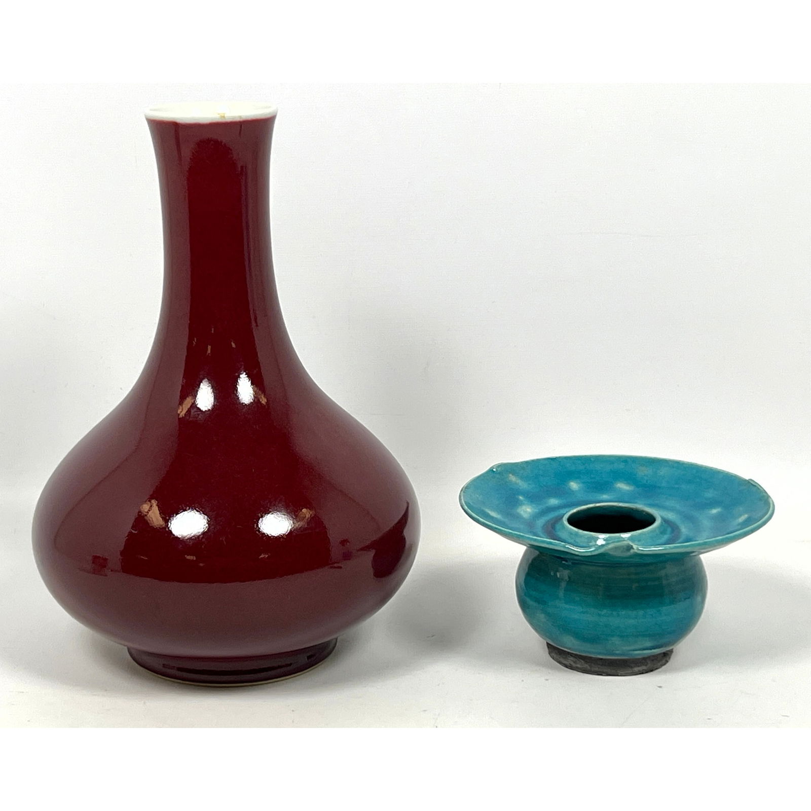 2pc Chinese Vases. Nangyao red. And turquoise rimmed bowl. (1 of 12)