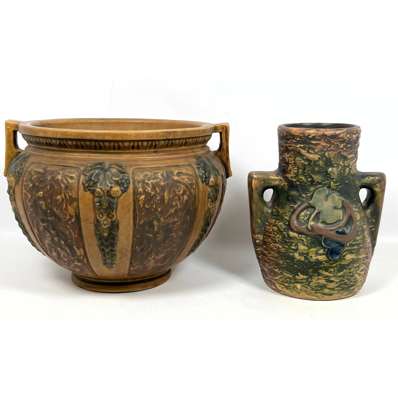 2pc Roseville Art Pottery. Imperial vase and Florentine Jardiniere. (1 of 15)