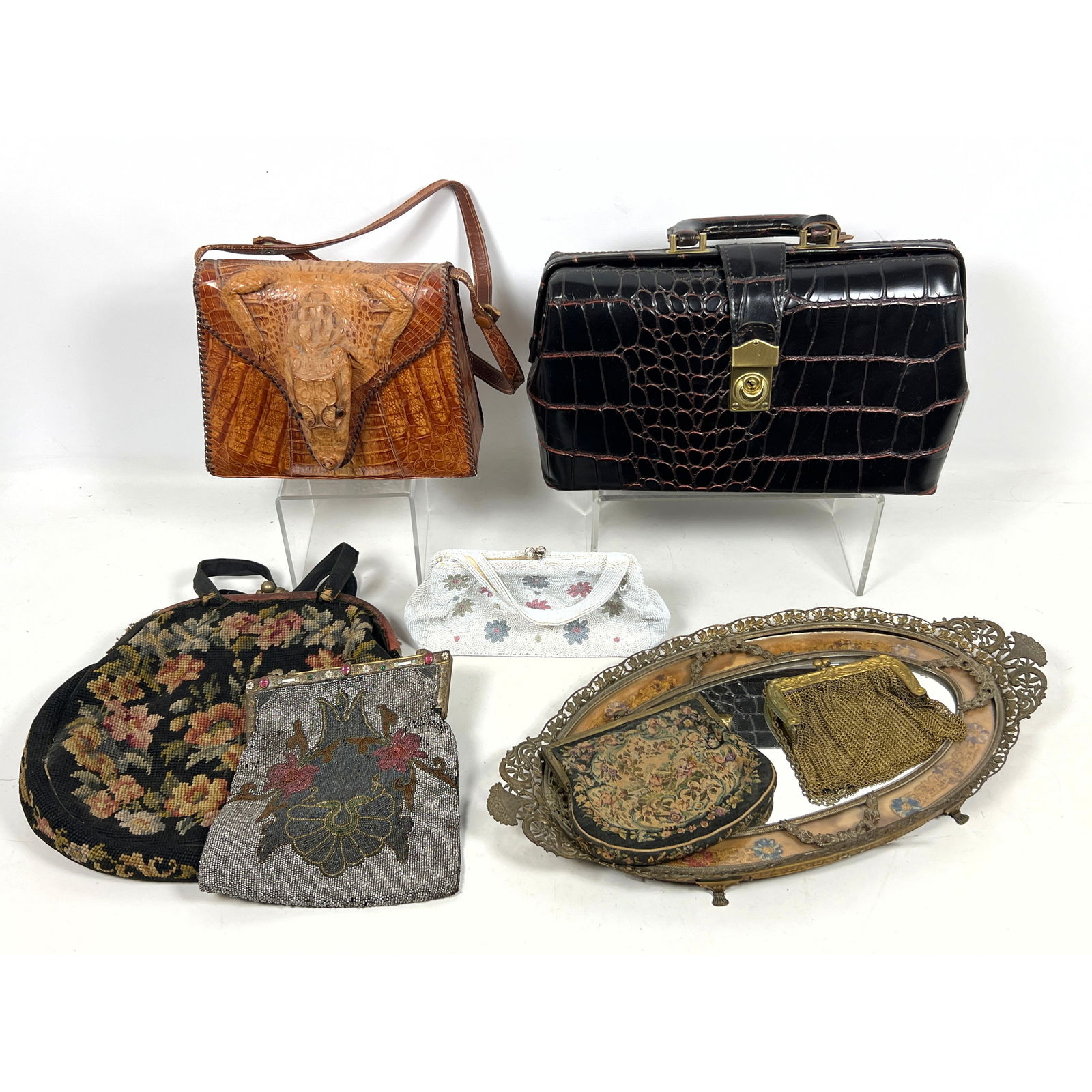 Vintage Ladies Lot. Purses, Beaded Bags, Dresser tray. Pharmacia Upjohn doctors bag Style (1 of 19)