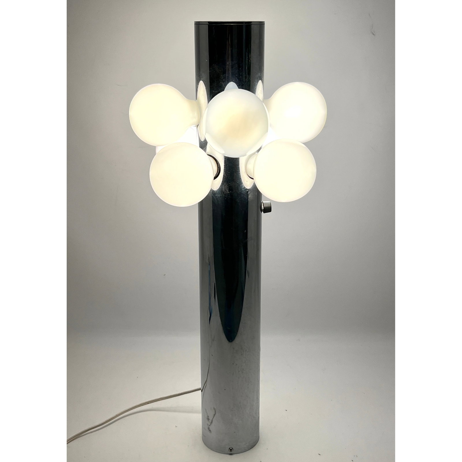 Robert Sonneman Attributed Column Table Lamp. Chrome (1 of 14)