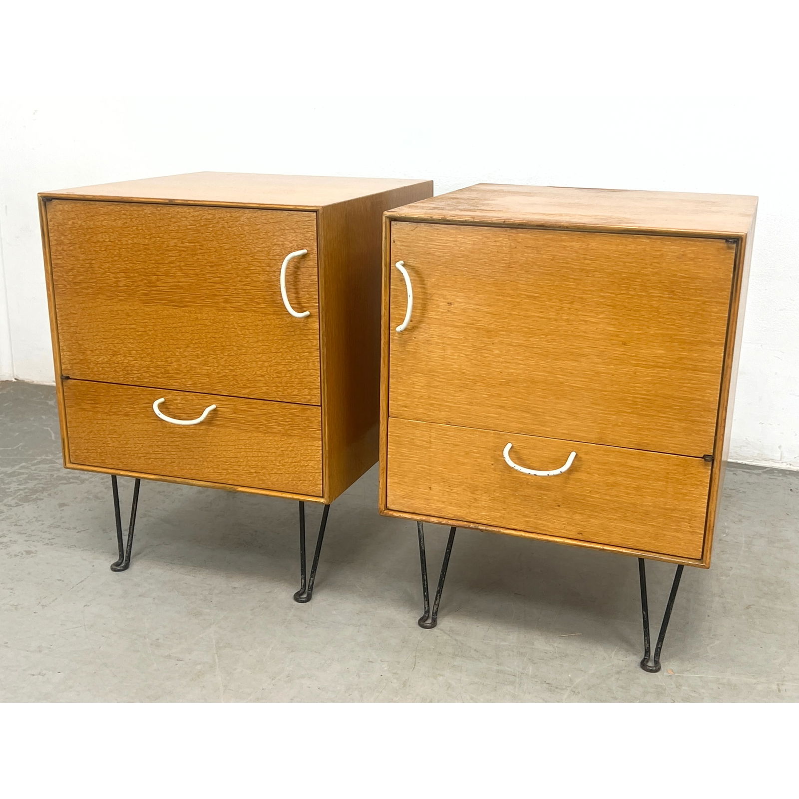 Pair Rare 50s George Nelson Herman Miller PRE Thin Edge Night Stands. Blonde Wood, Metal Hairpin Leg (1 of 16)