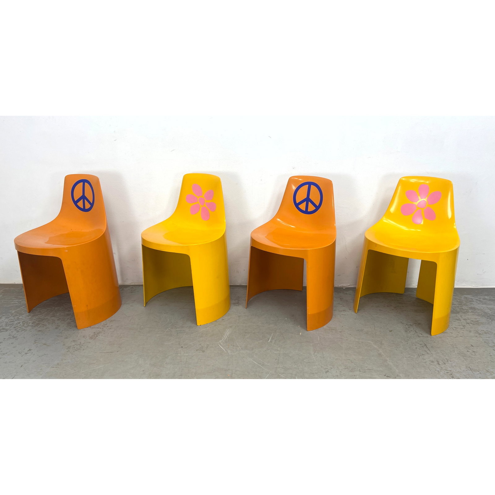 Set 4 1970s Kay LeRoy Ruggles Umbo molded plastic stacking chairs. Made in Sweden, manufactured by O (1 of 9)