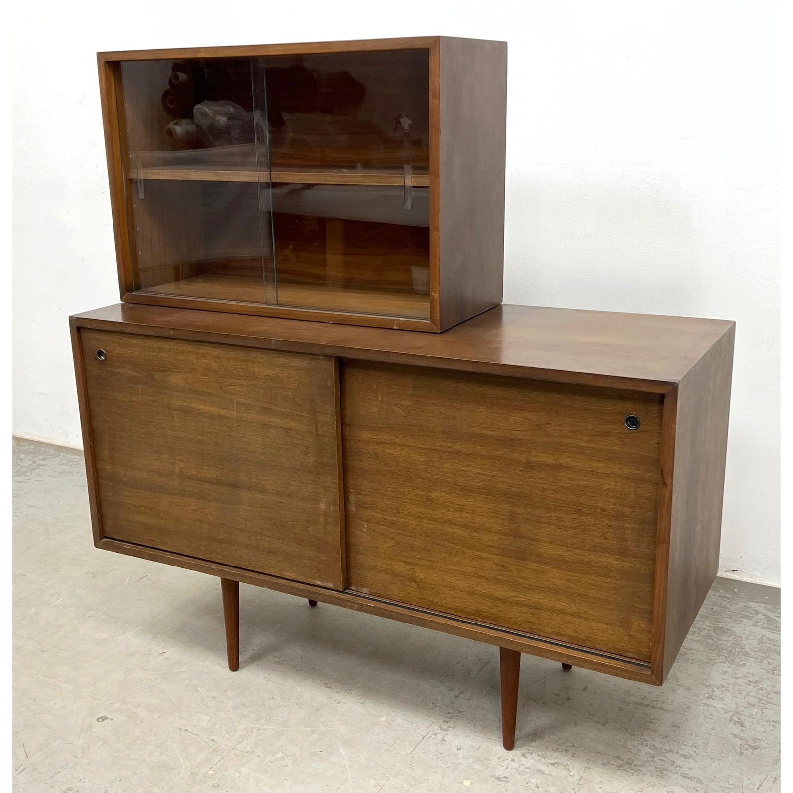 Mel Smillow walnut credenza and display cabinet (1 of 10)