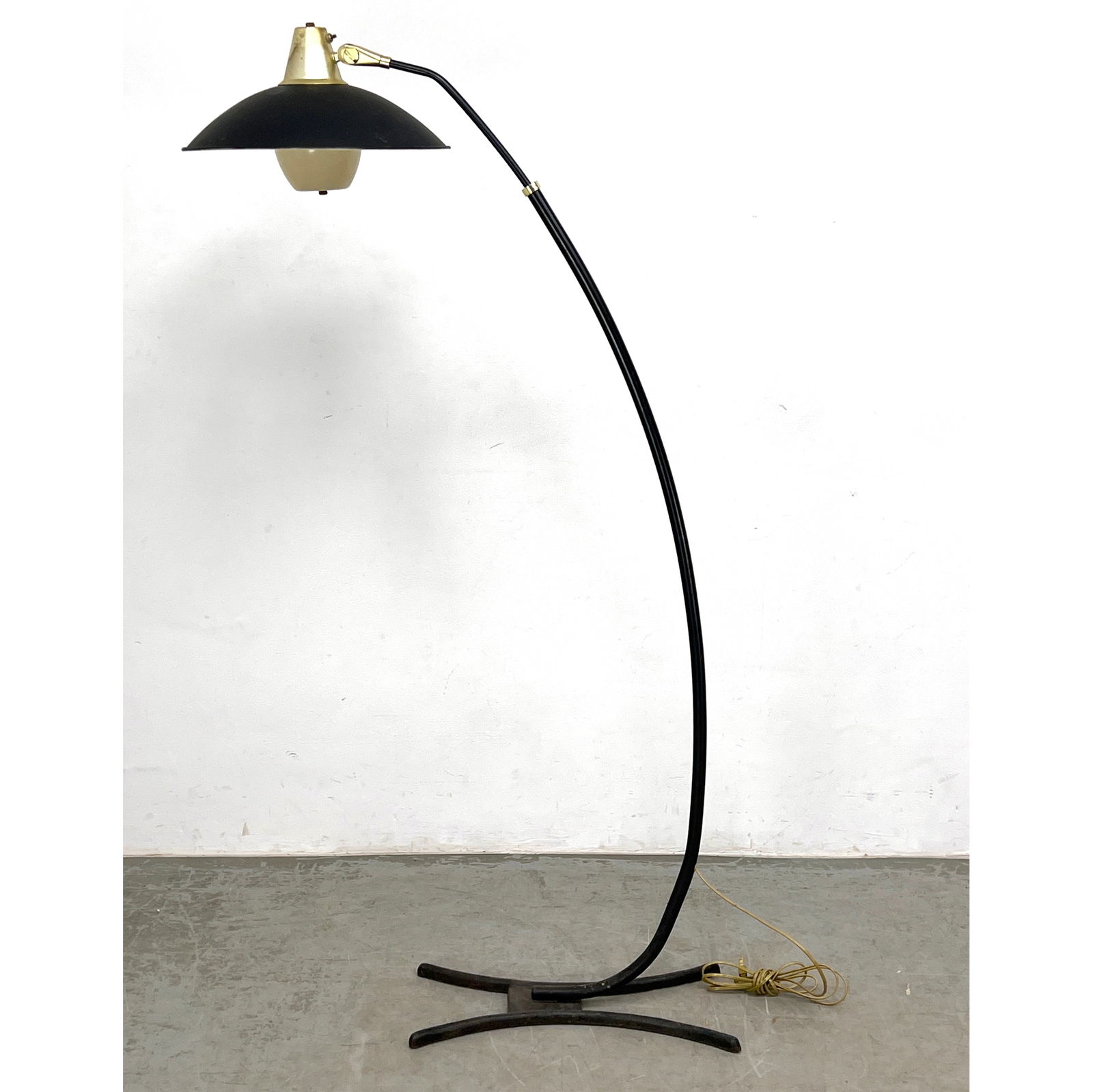 Mid Century Modern Arched Metal Floor Lamp. Black Finish Frame and Saucer Shade. Gold tone trim. (1 of 7)