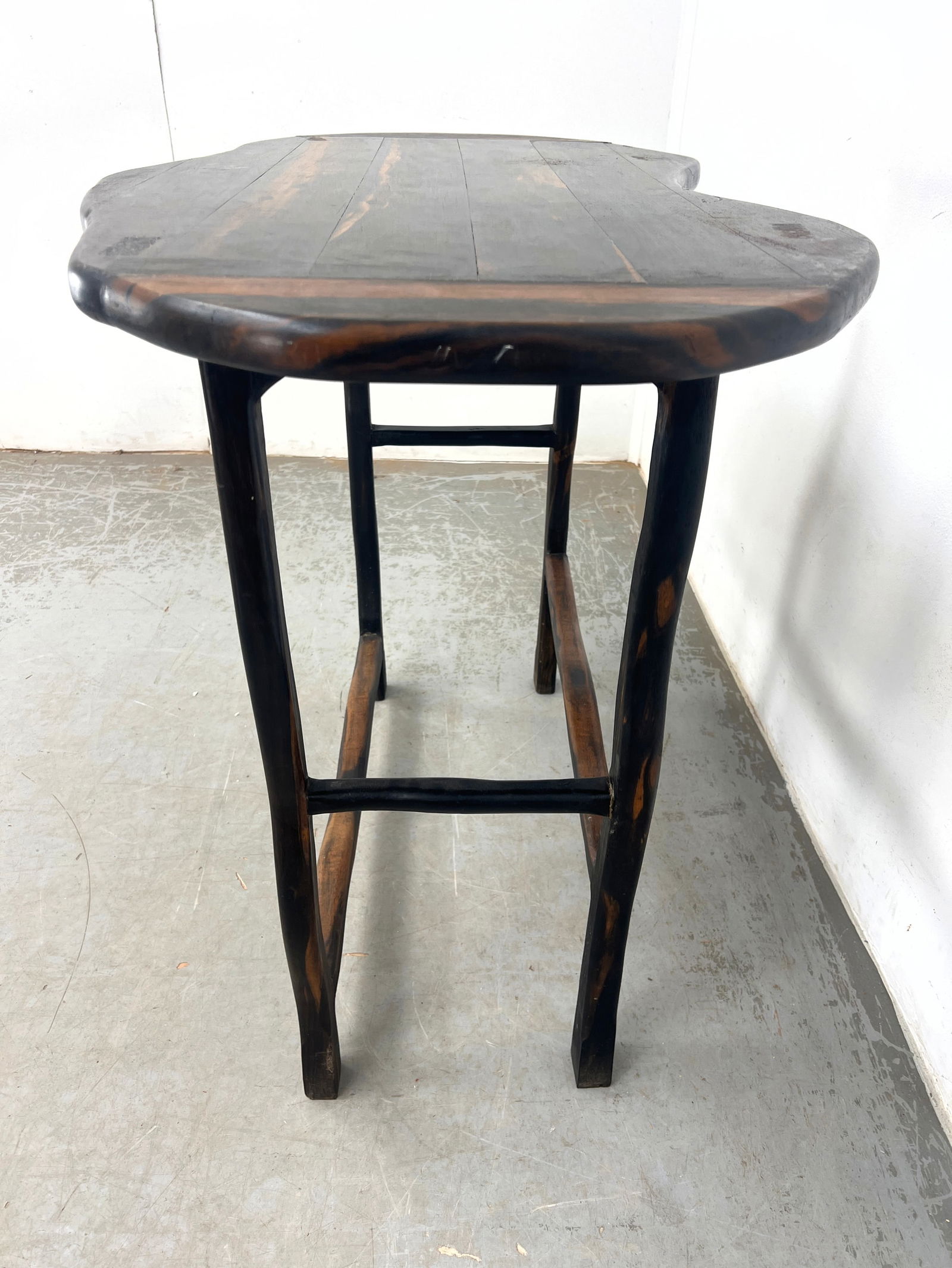 Custom Studio Made Biomorphic Top Occasional Table. Undulating legs. - 5