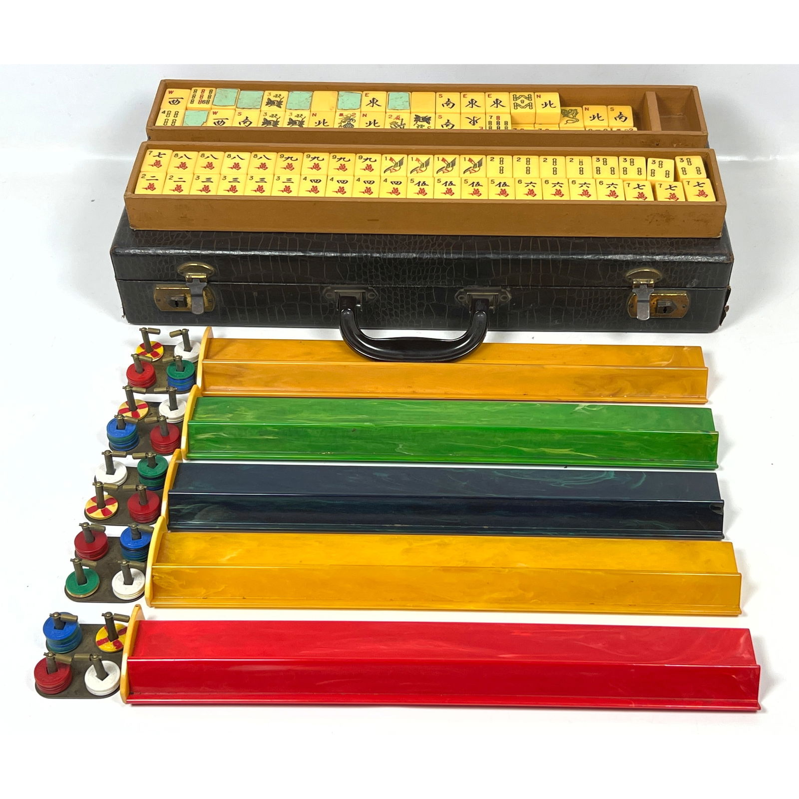 Vintage Bakelite Ma Jong Game Set. Mah Jongg (1 of 12)