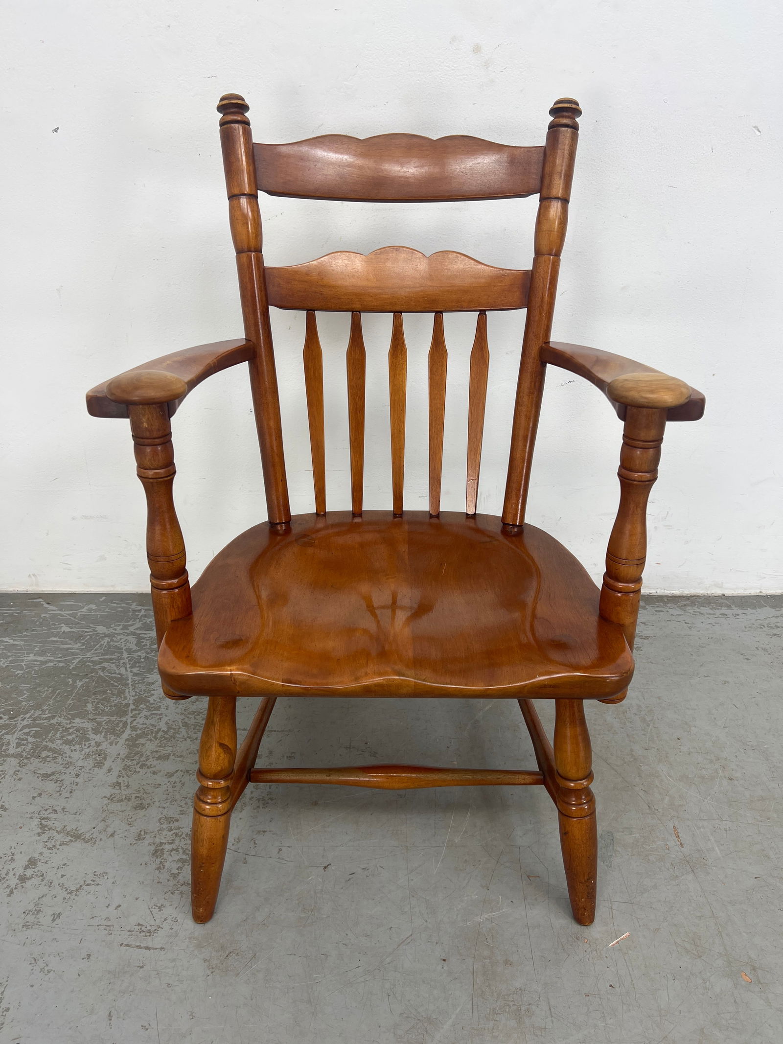 Herman Devries Cushman Branded Arm Lounge Chair. Solid Maple. - 2