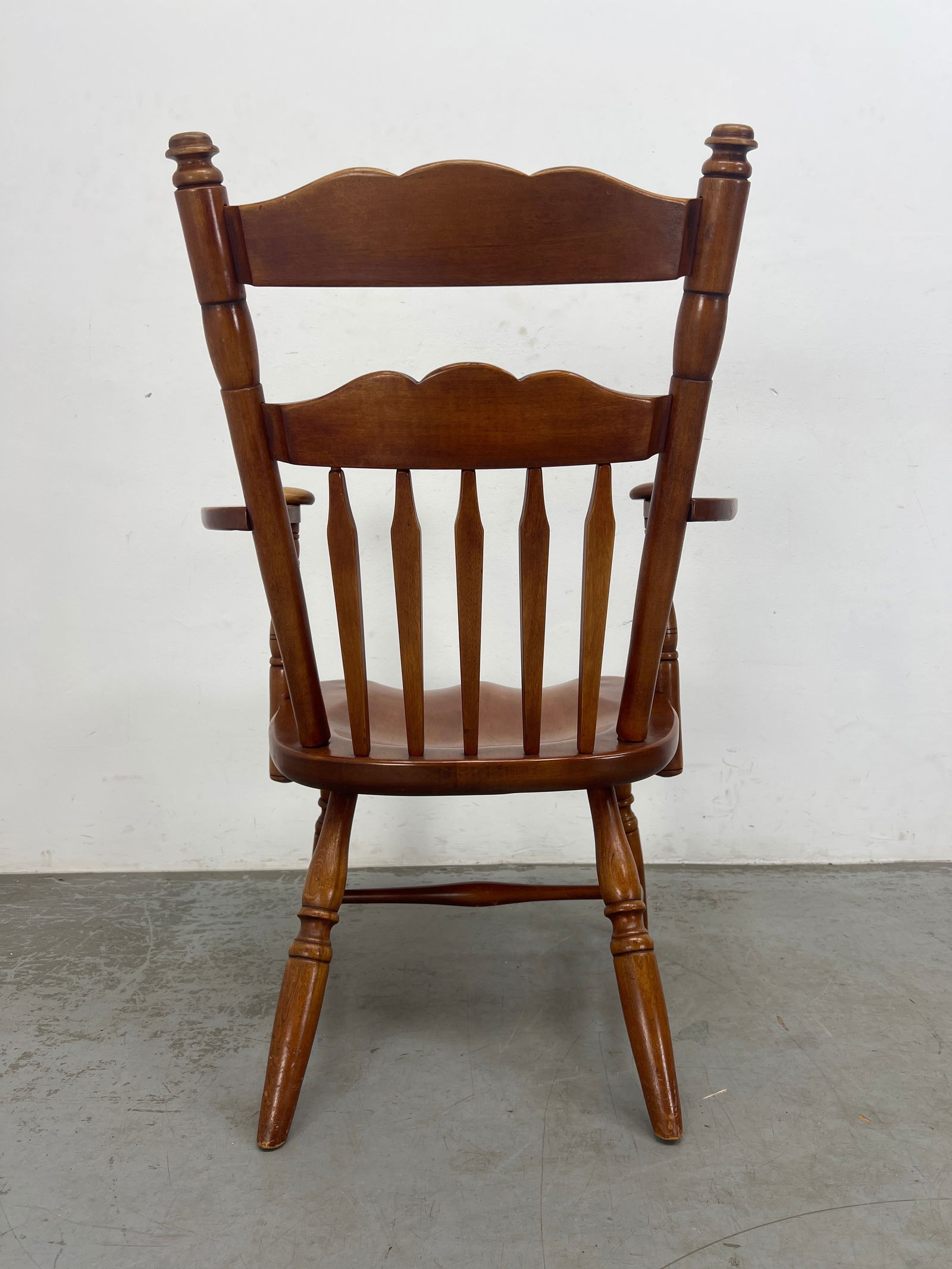 Herman Devries Cushman Branded Arm Lounge Chair. Solid Maple. - 4