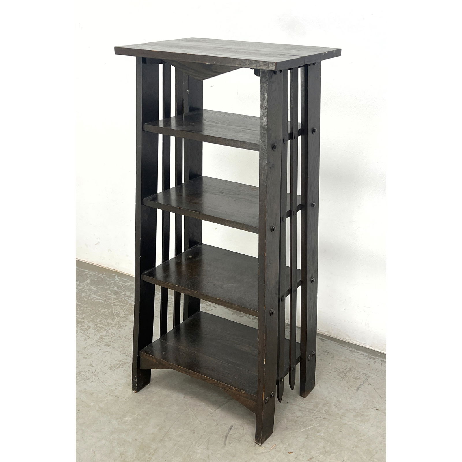 Mission Arts and Crafts Oak Tall Bookstand shelf. H.T. Cushman Co. (1 of 12)