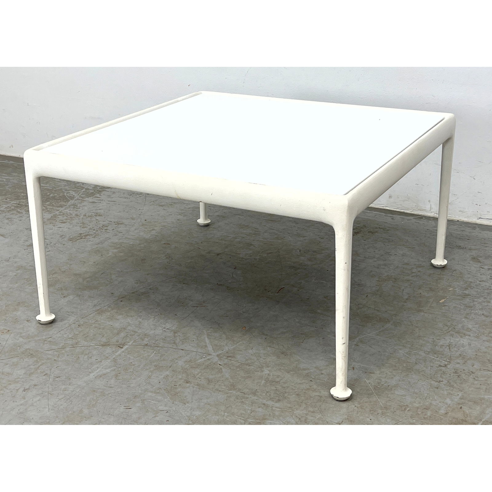 RICHARD SCHULTZ for KNOLL Outdoor Coffee Table. White Enamel Top on White Frame. Garden. Patio. No m (1 of 8)