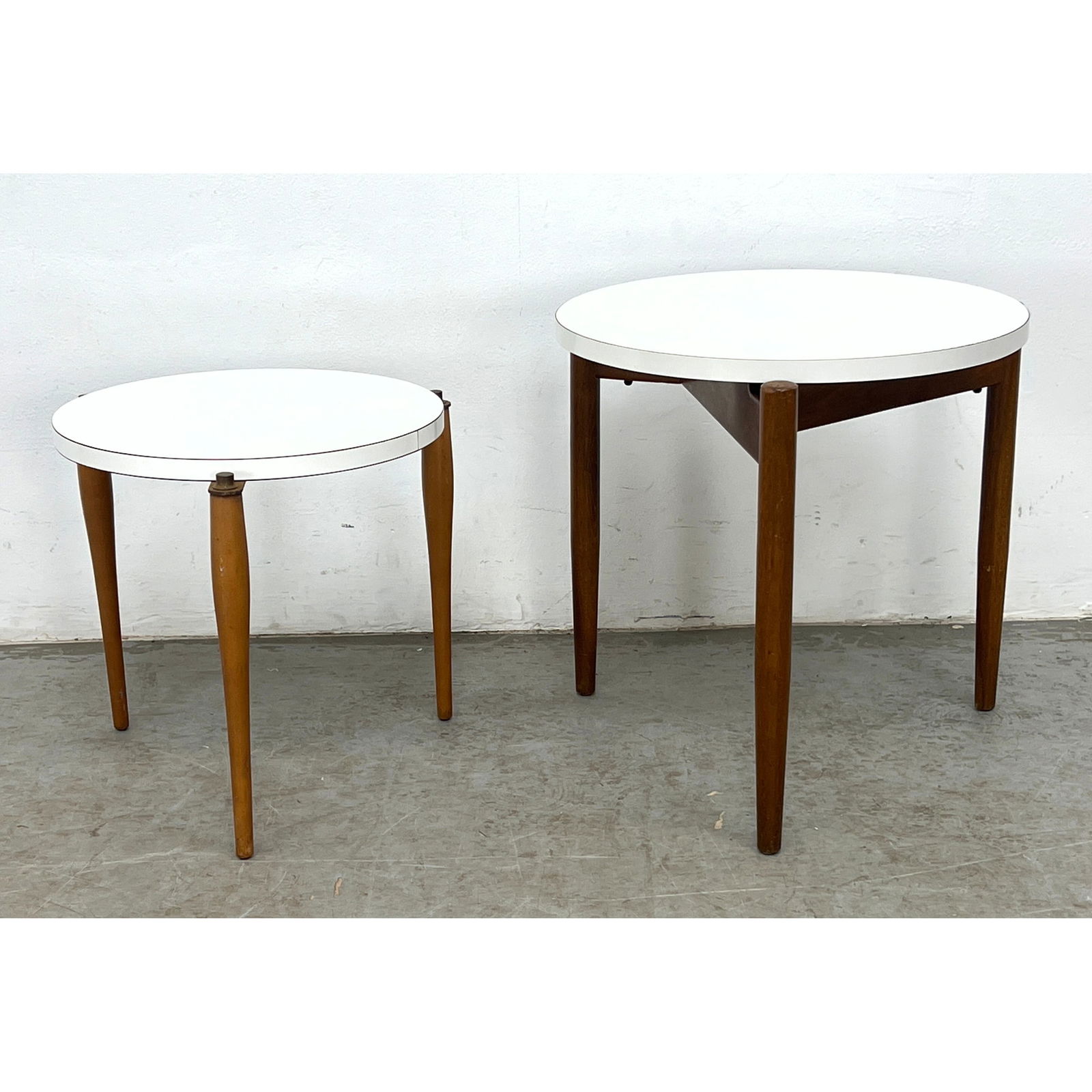 2pcs Vintage Mid Century Modern White Laminate with Walnut Wood Legs Round Top Side Tables. Jens Ris (1 of 7)