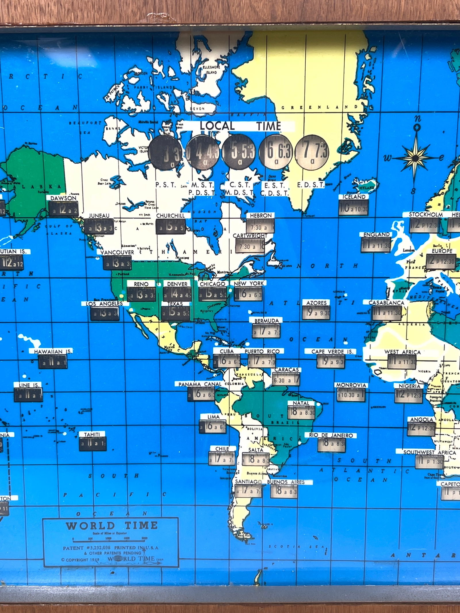 Framed HOWARD MILLER World Clock. - 3