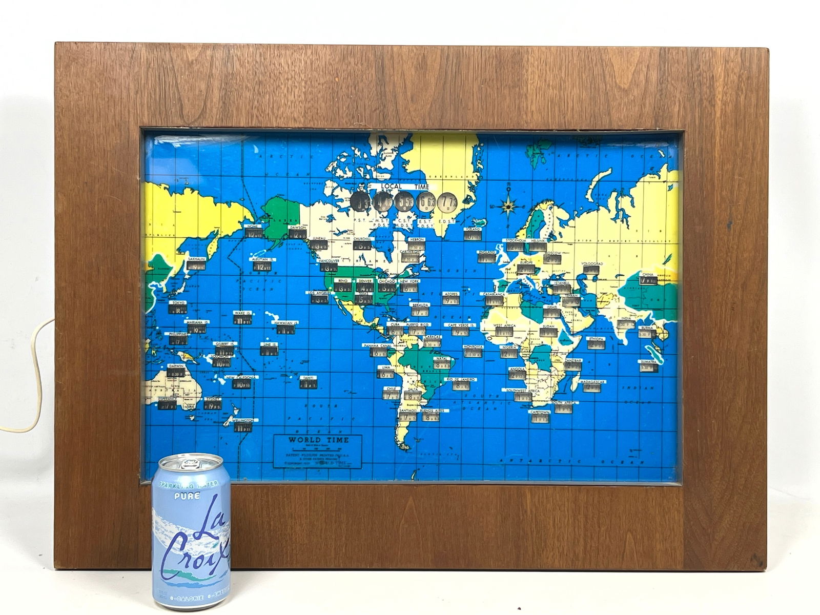 Framed HOWARD MILLER World Clock. - 6