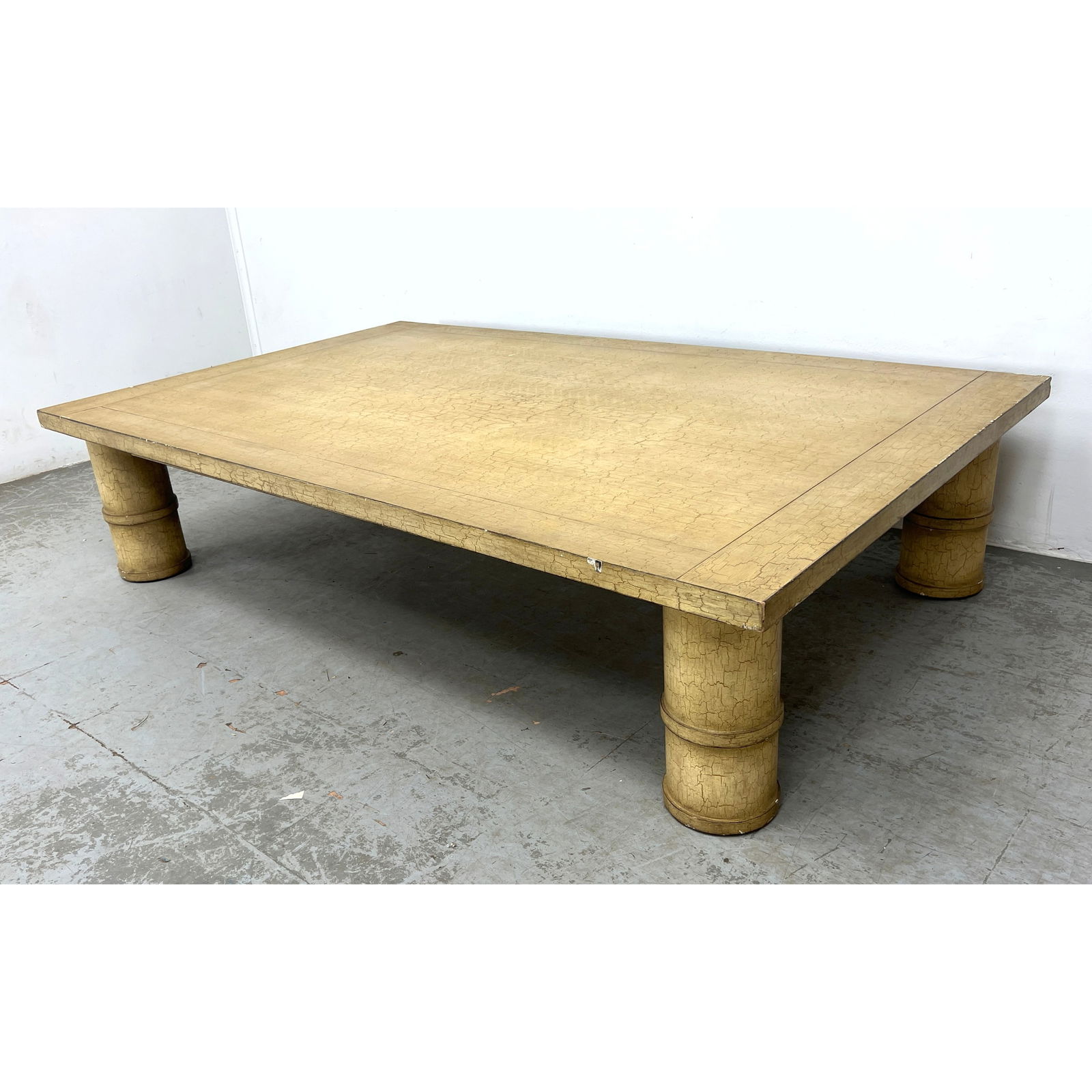 Large Henredon Style Coffee Table with Thick Turned Legs. Crackle Finish. (1 of 10)