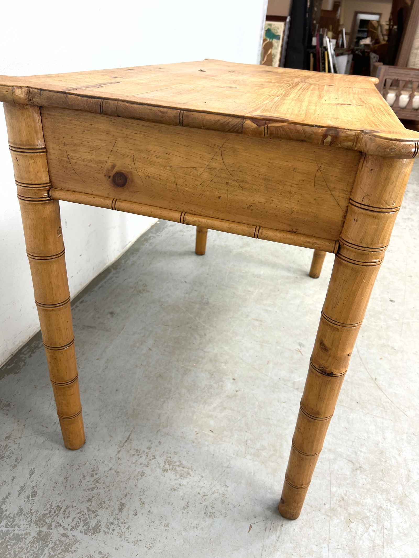 English Pine Faux Bamboo writing Desk. Solid wood. - 4