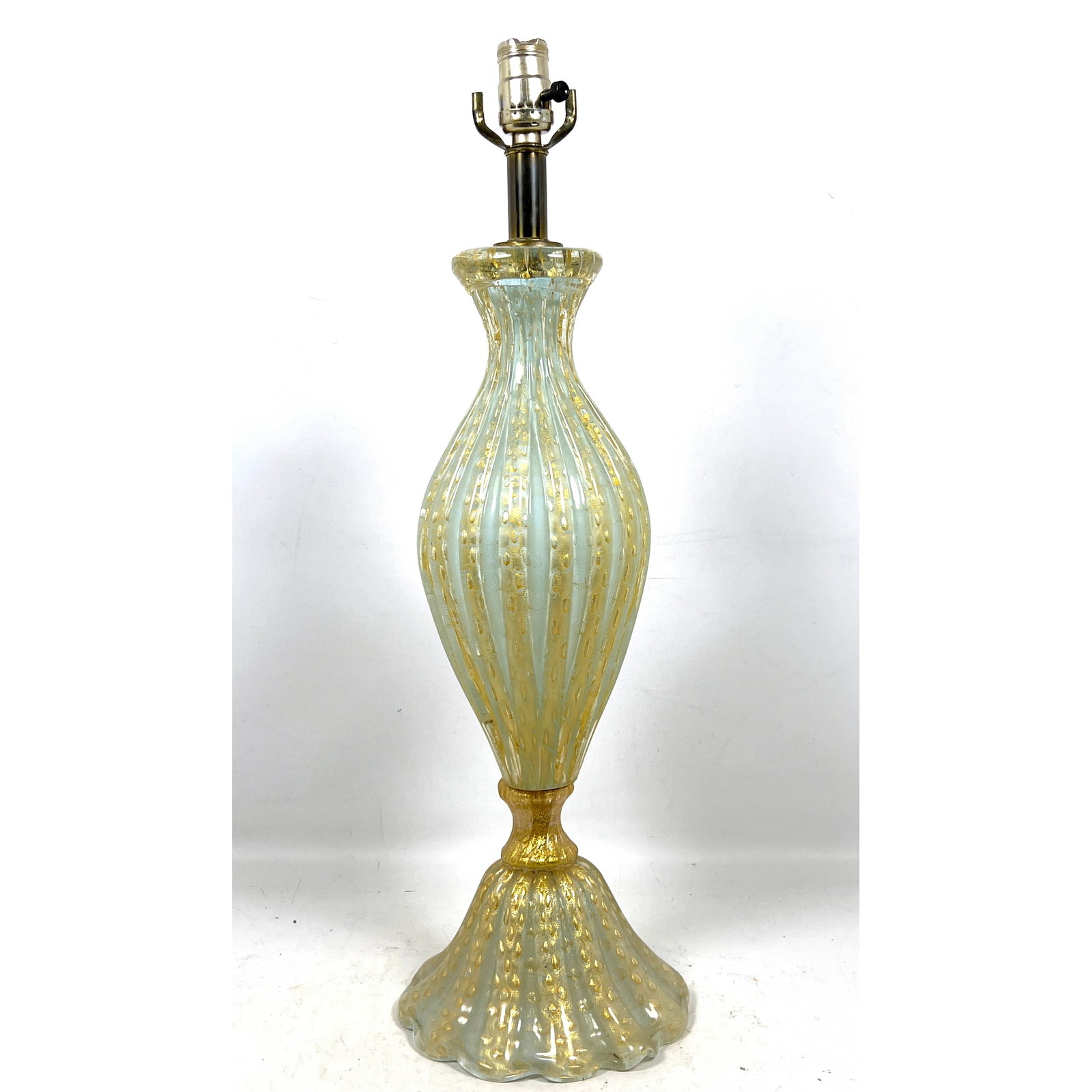Barovier and Toso Attributed Murano Art Glass Table Lamp. Internal bubbles and Gold Flecks. (1 of 11)
