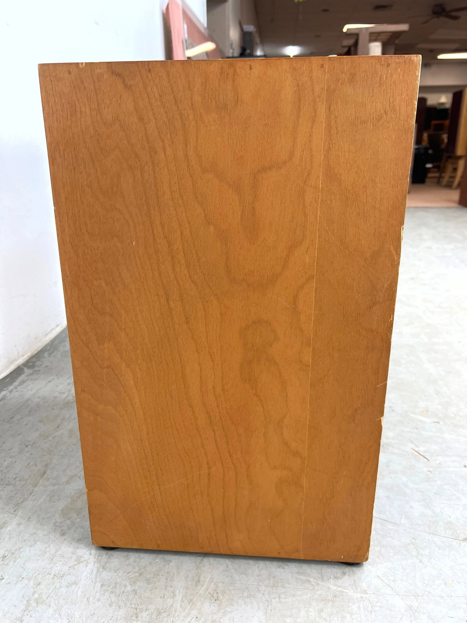 Vintage Mid Century Era Klipsch Heresy Speakers. Walnut Cabinets - 4