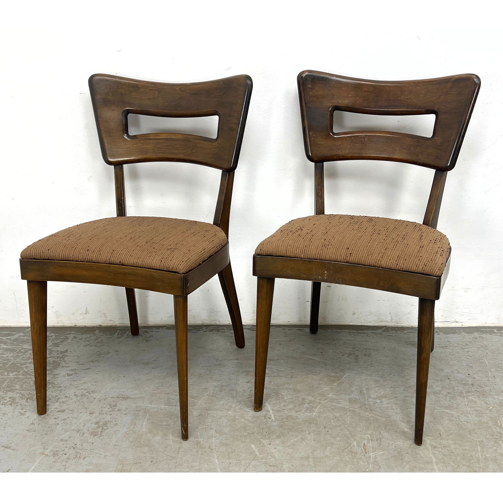 Pr HEYWOOD WAKEFIELD Side Dining Chairs. "Dog Bone" Models. Dark Stain. Not marked. (1 of 9)