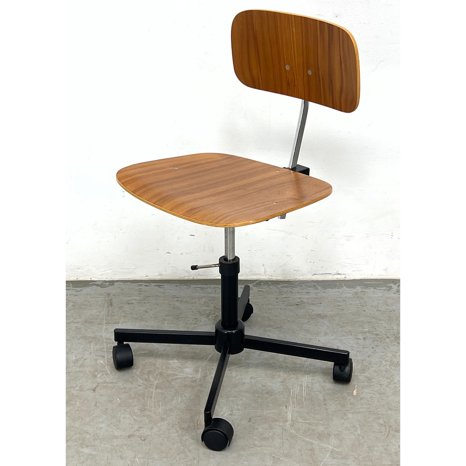 Mid Century Kevi Task Swivel Back Desk Chair designed by Jorgen Rasmussen for Rabami (1 of 8)