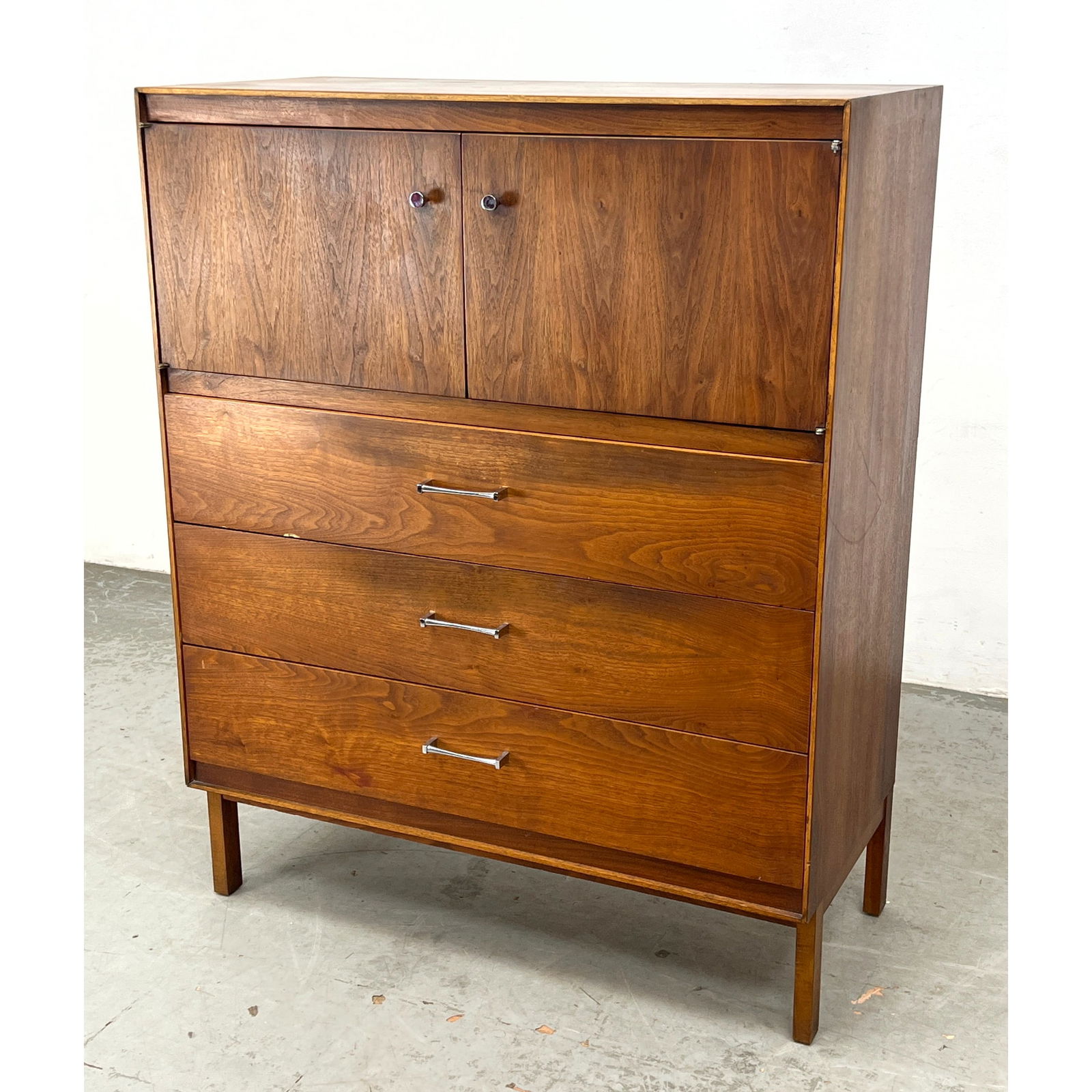 Paul McCobb for Lane Components Mid Century Modern Tall Chest Dresser. (1 of 10)