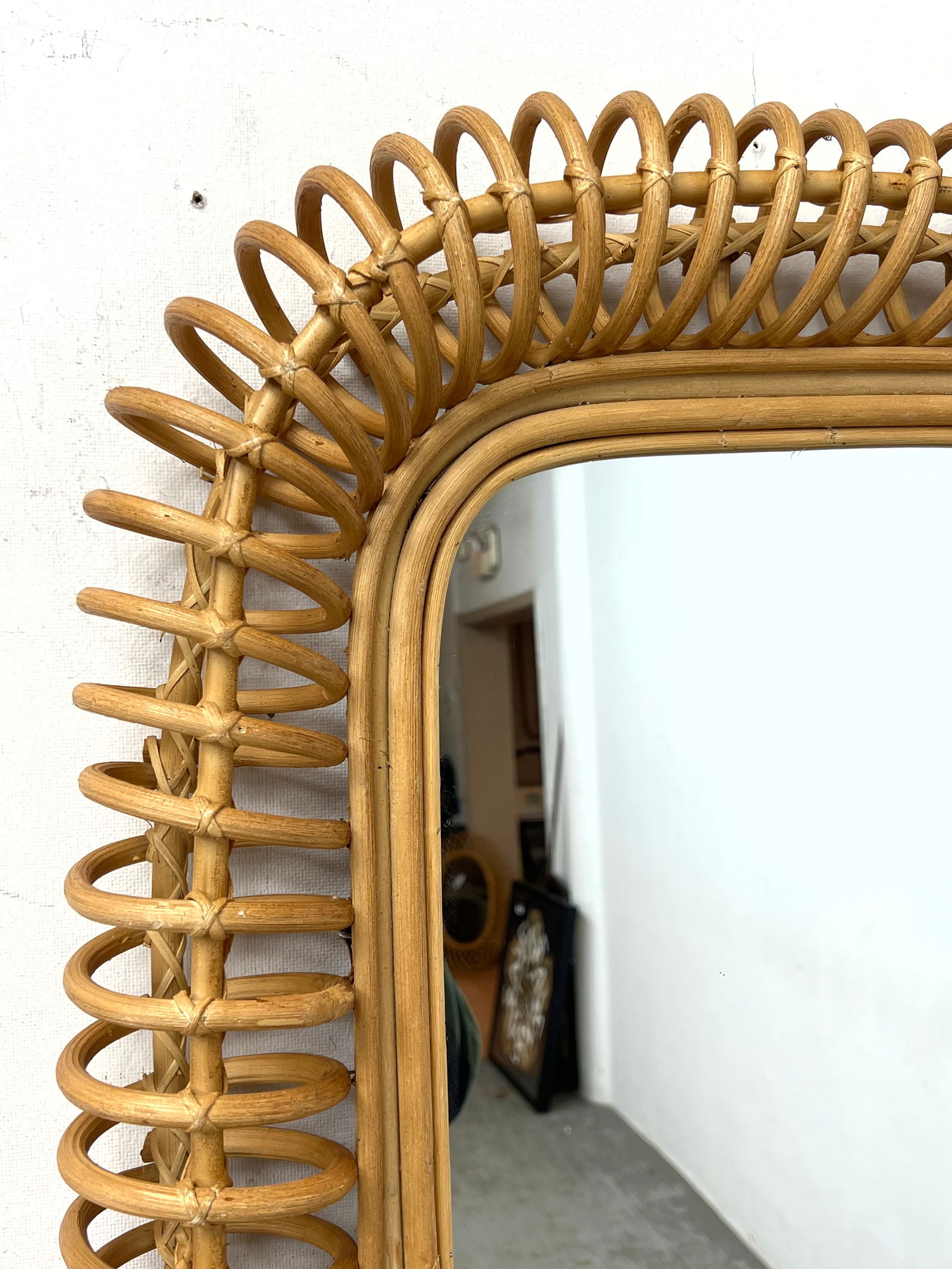 Rattan Wicker Wall Mirrors. Loop wrapped design. Rounded Corner Rectangle. - 2