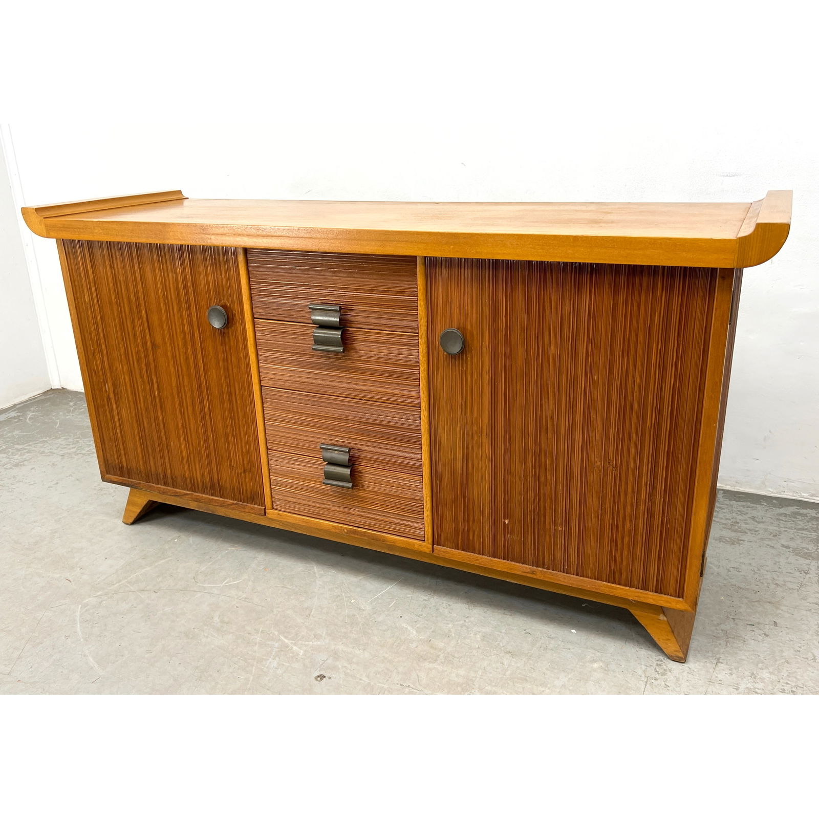 Paul Frankl for Brown Saltman sideboard Credenza. (1 of 8)