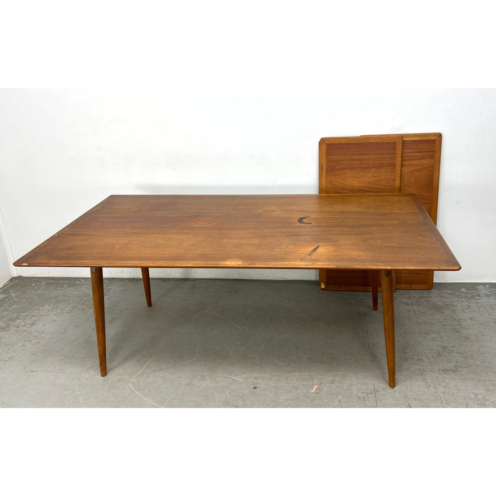 Hans Wegner Jh-570 Dining Table. Brass details. Steel and brass extenders for leaves. 2 leaves. Unma (1 of 12)