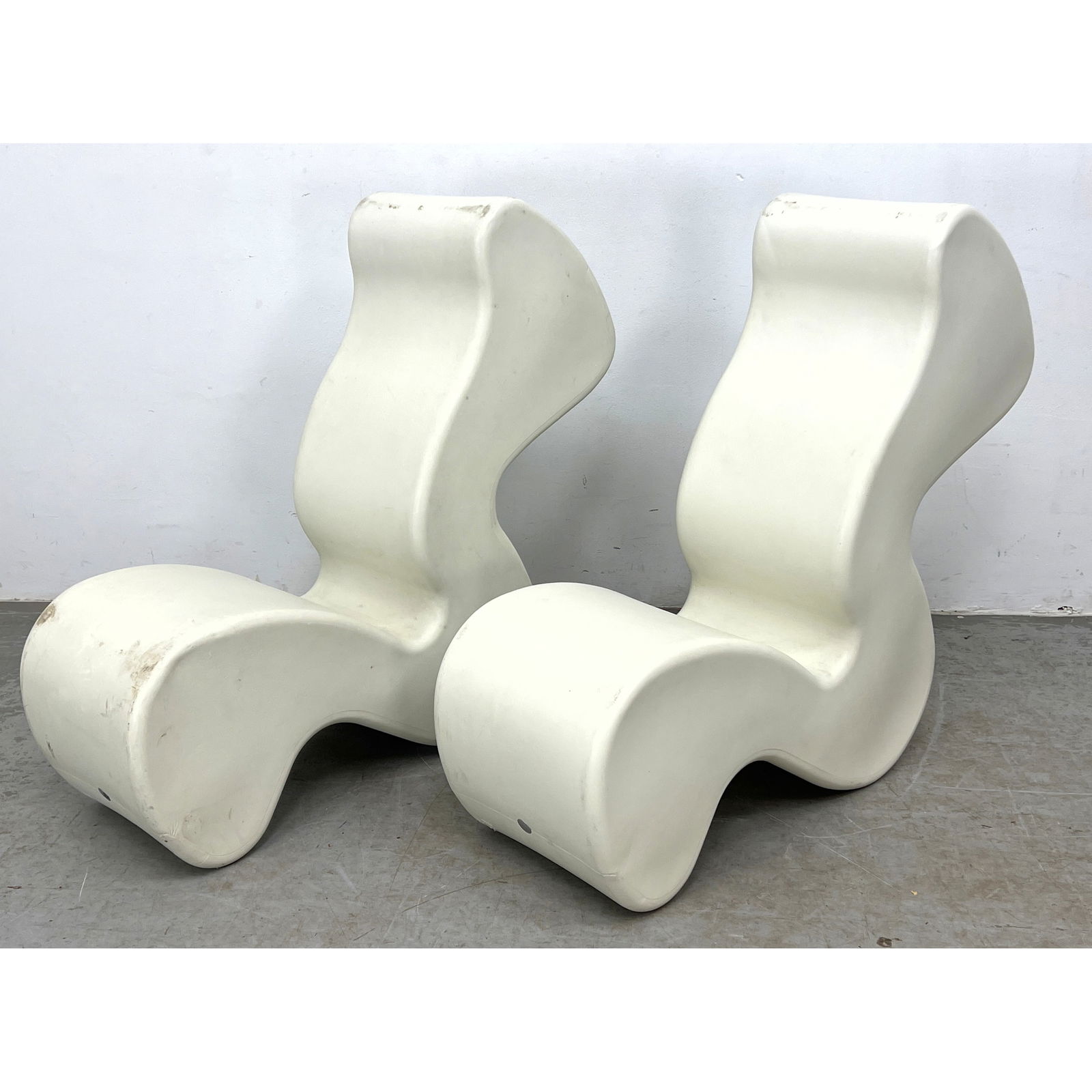 Pair of Phantom lounge chairs designed by Verner Panton for Innovation These sculptural items are co (1 of 13)