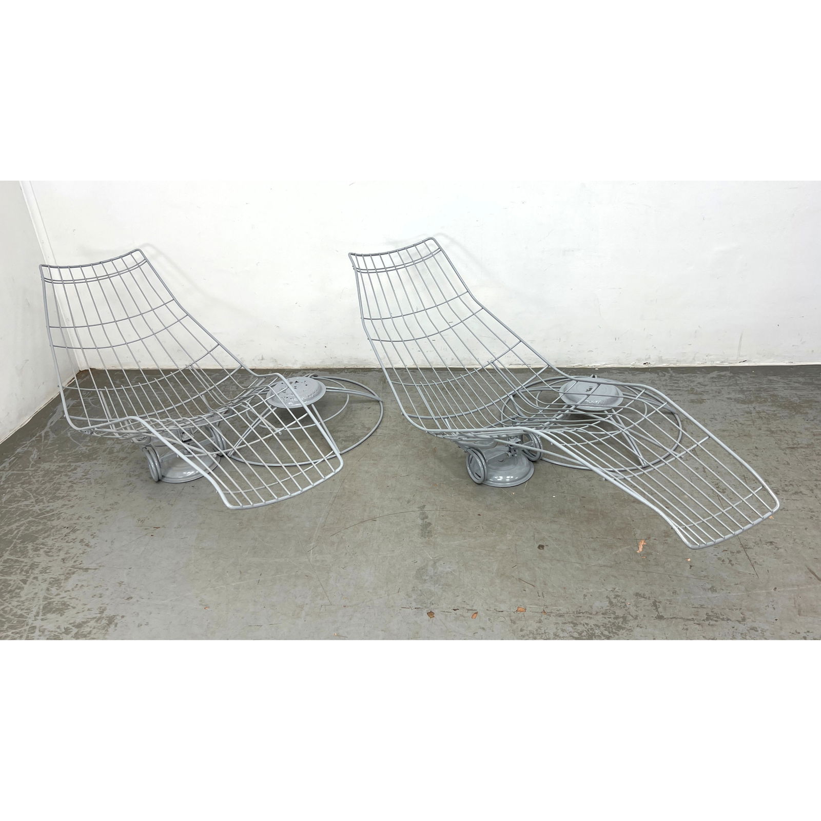 Homecrest Siesta line Lounge Chair Parts. Base not attached. recently powder coated but bases have d: Homecrest Siesta line Lounge Chair Parts. Base not attached. recently powder coated but bases have deteriorated issues. Dimensions: Height: 30 inches, Width: 26 inches, Depth: 66 inches. ---