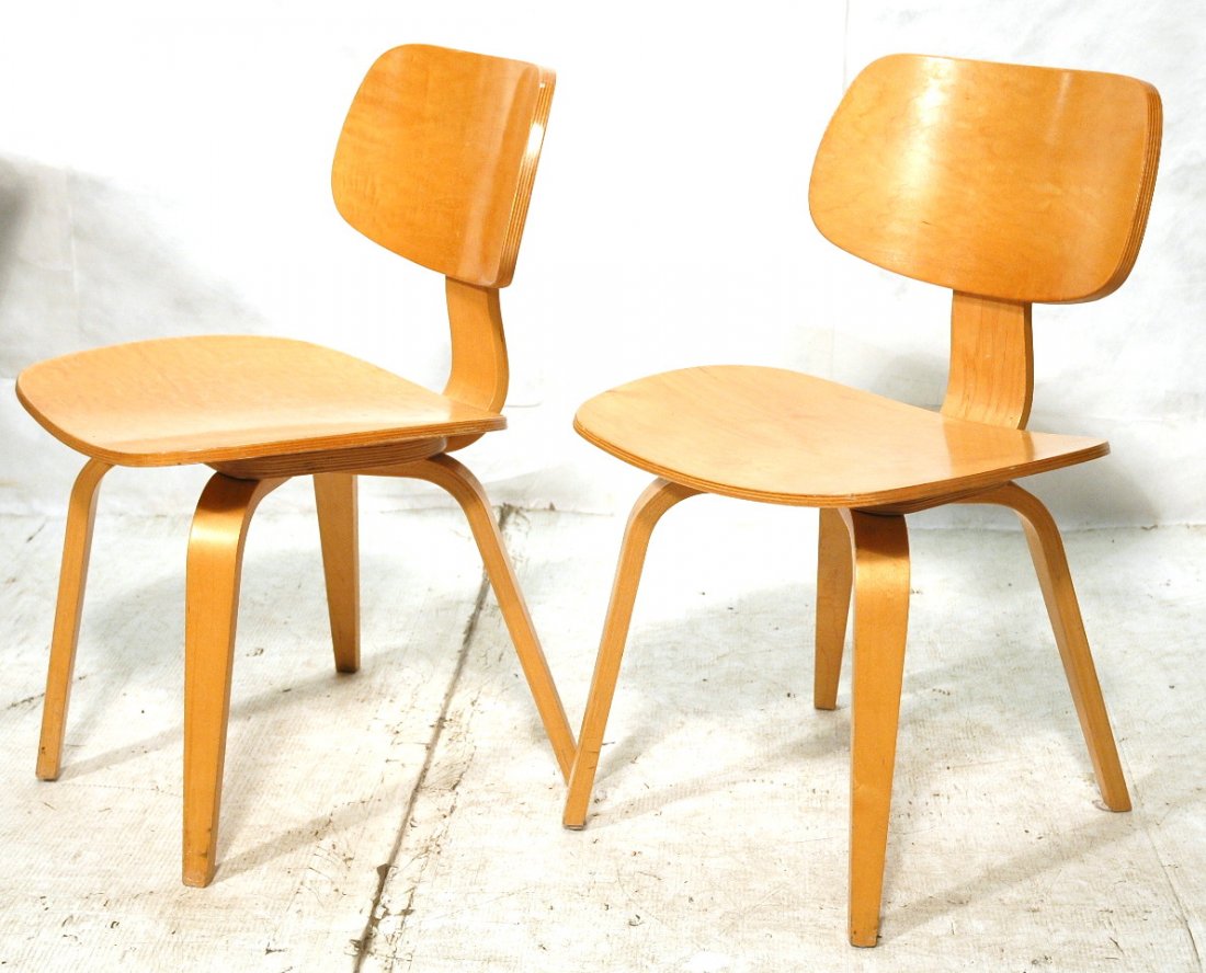 Pr THONET Laminated Wood Lounge Chairs. Branded: Pr THONET Laminated Wood Lounge Chairs. Branded Mark.-- Dimensions: H: 30.25 inches: W: 19 inches: D: 20 inches ---