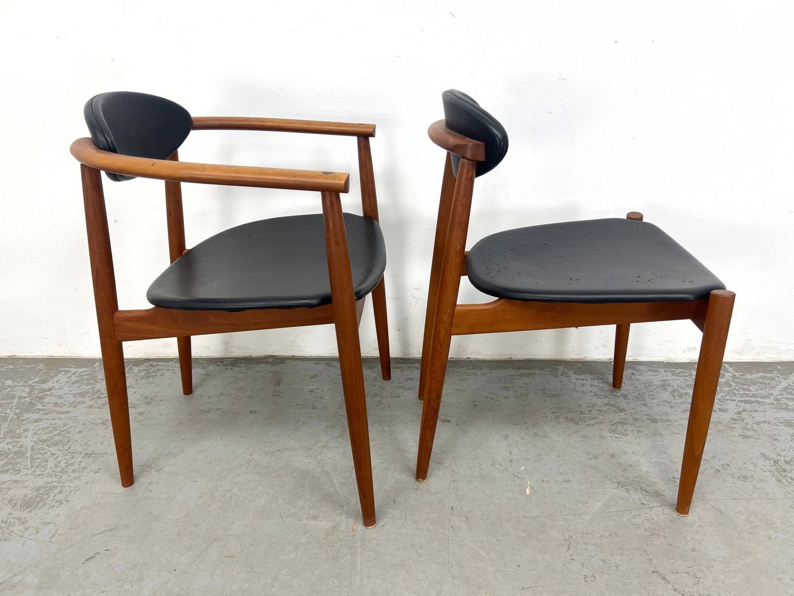 Set 4 Thomas Moser Studio Made Chairs. Signed and Dated 2017. - 5