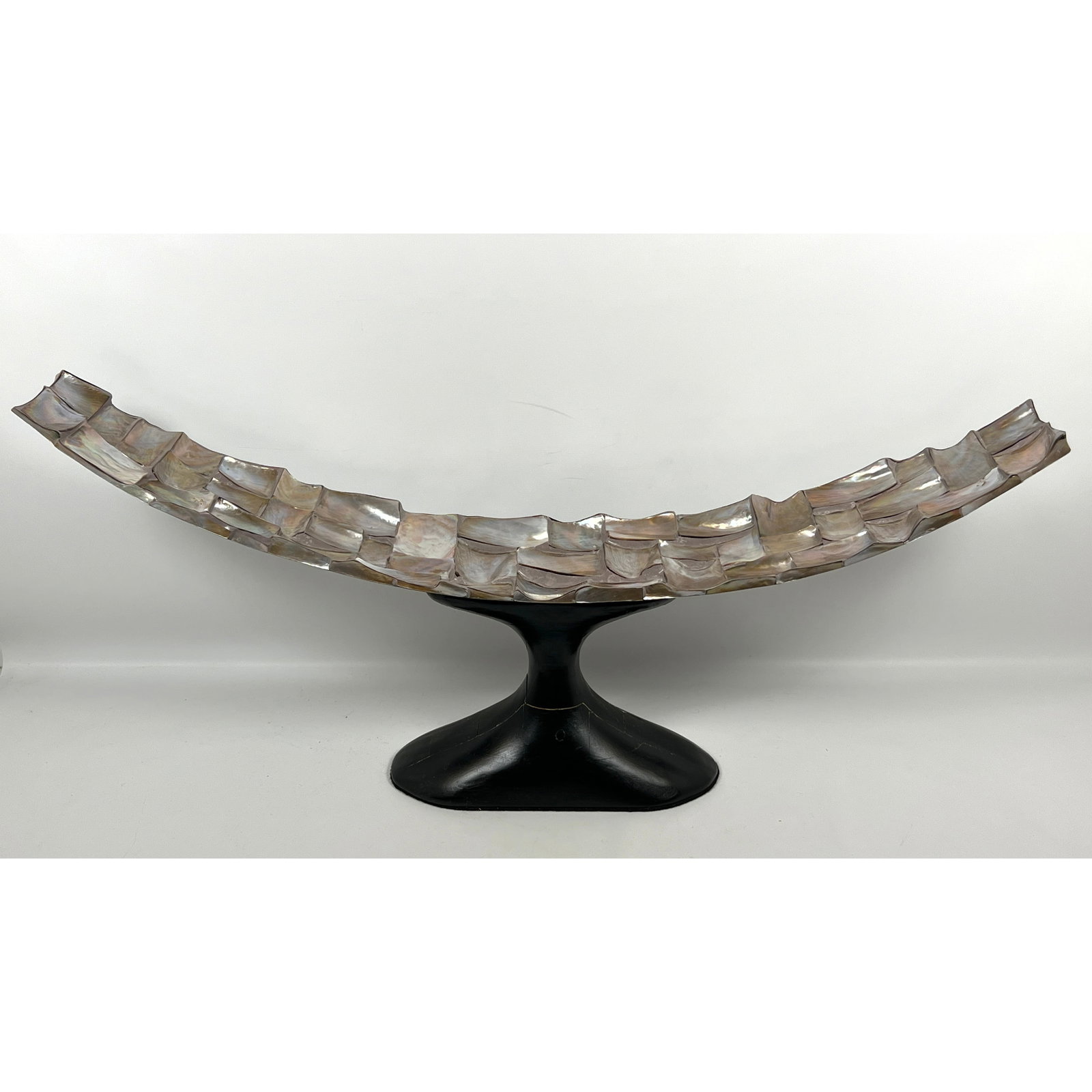 2 part Decorator Wood and Shell Center Bowl Boat.: 2 part Decorator Wood and Shell Center Bowl Boat. Dimensions: Height: 16.5 inches, Width: 40.5 inches, Depth: 7.5 inches. ---