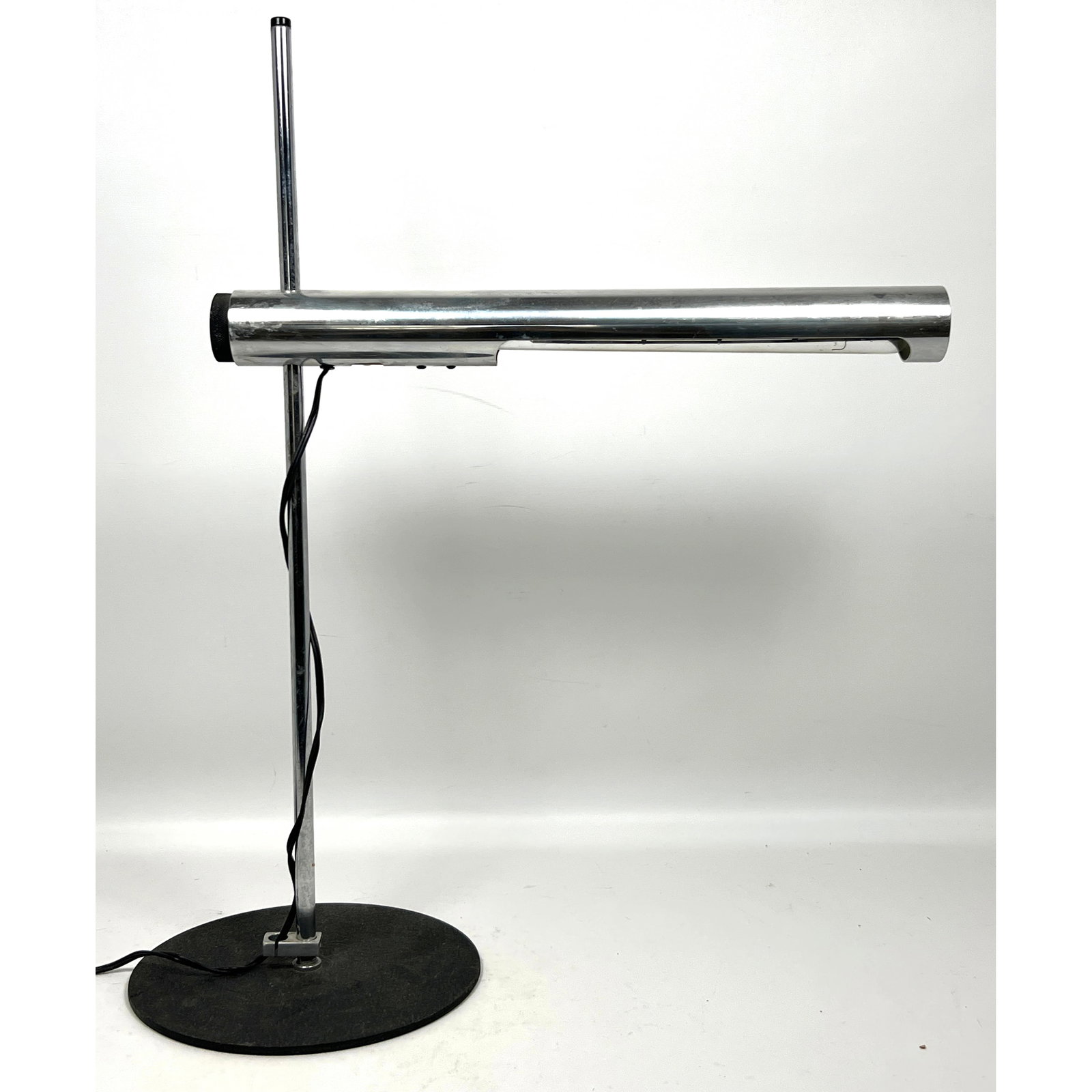 Robert Sonneman. Mid Century Modern Swing arm Desk Table Lamp. (1 of 11)