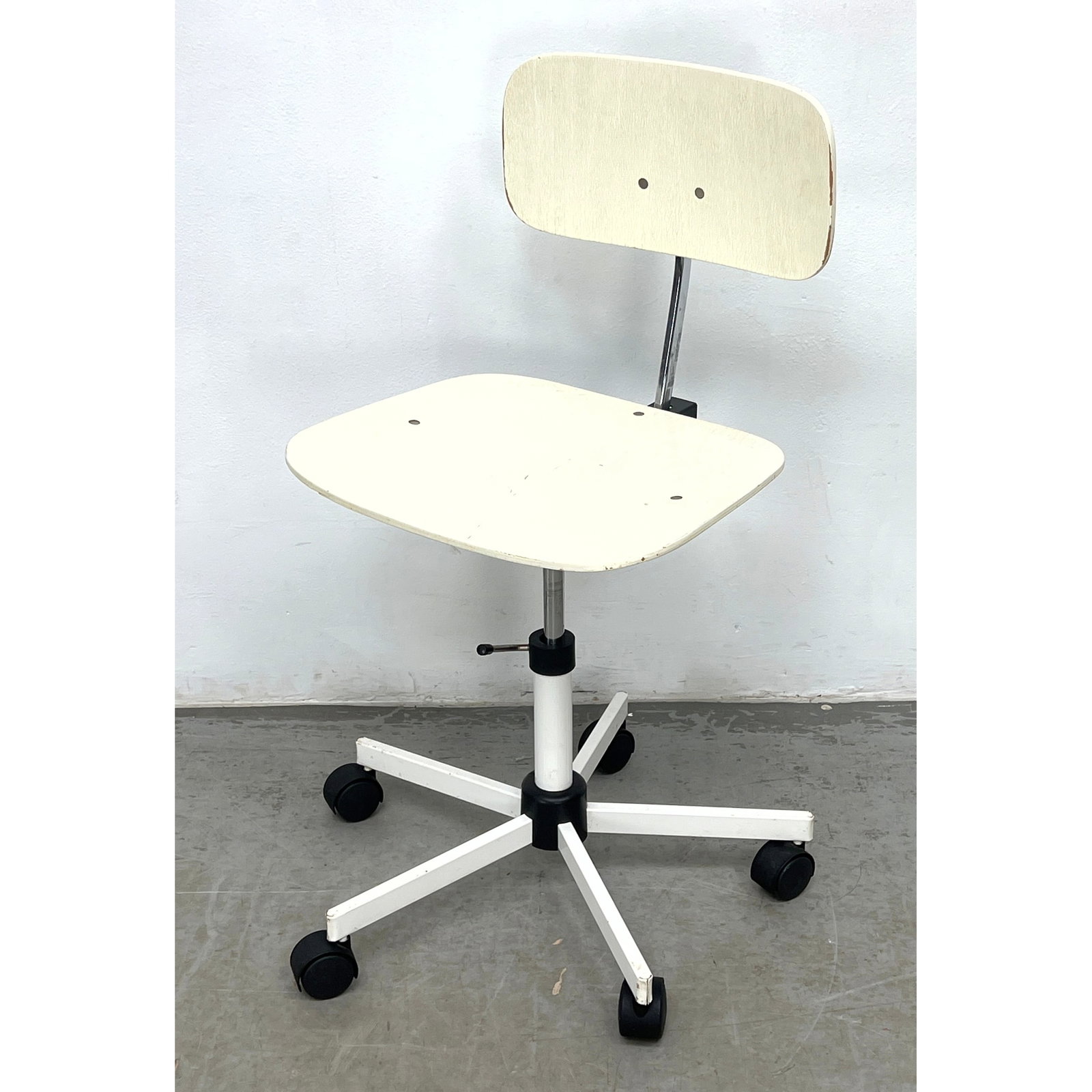 Jorgen Rasmussen for Kevi Desk Chair.: Jorgen Rasmussen for Kevi Desk Chair. Dimensions: Height: 33.25 inches, Width: 17 inches, Depth: 18 inches. - Seat Height: 19.5 inches ---