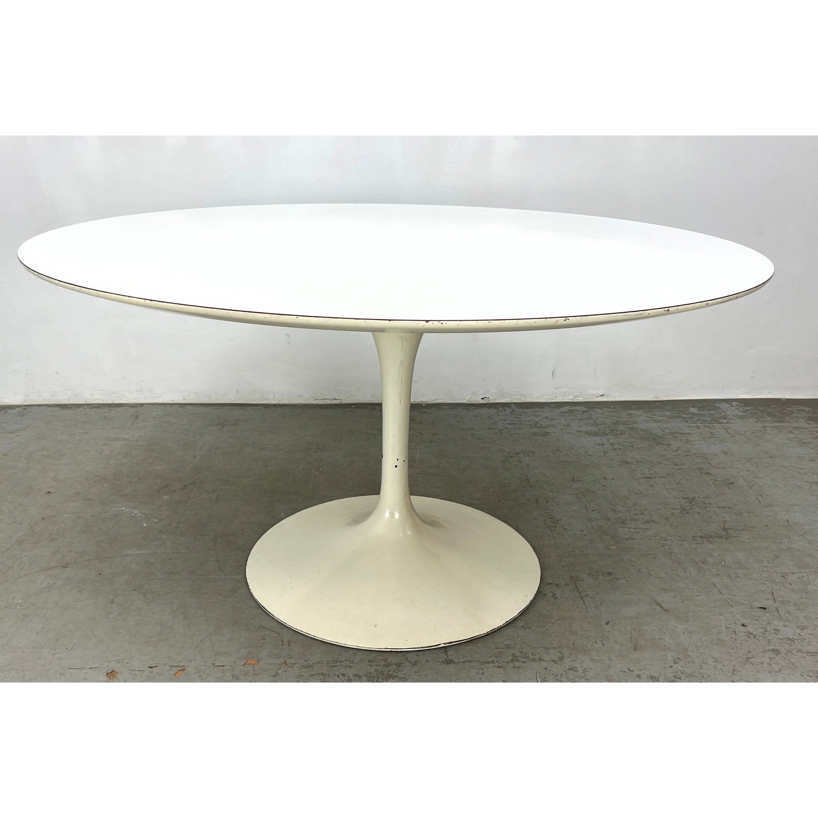 Vintage Eero Saarinen Knoll Tulip Pedestal Large Dining Table, Label: Vintage Eero Saarinen Knoll Tulip Pedestal Large Dining Table, Label Dimensions: Height: 28.5 inches, Width: 53.75 inches, Depth: 53.75 inches. ---