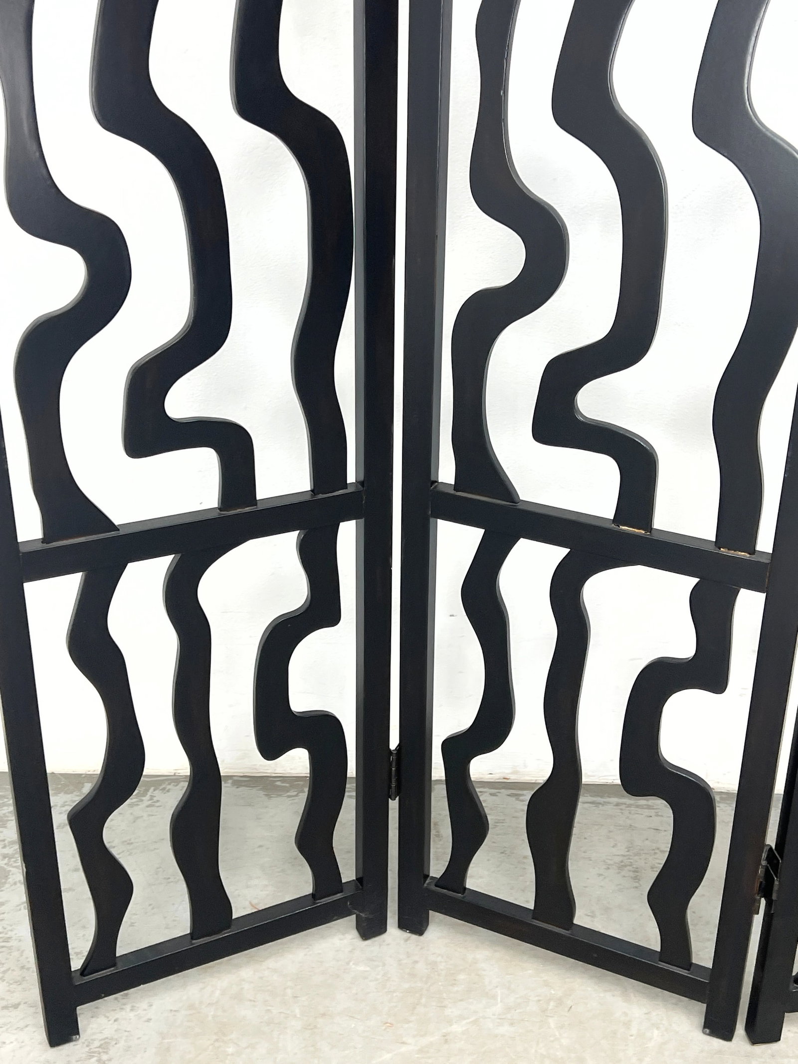 3 Section Folding Room Divider screen. - 3